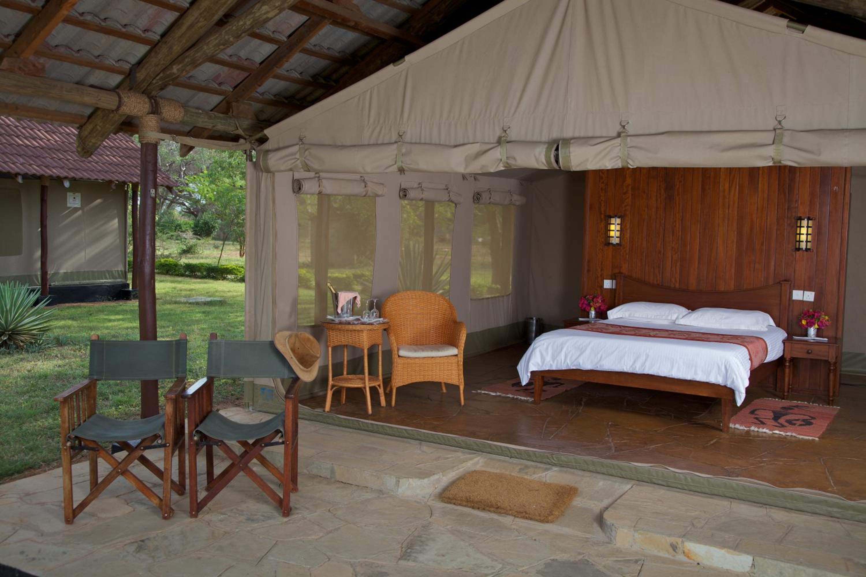 Ashnil Aruba Lodge