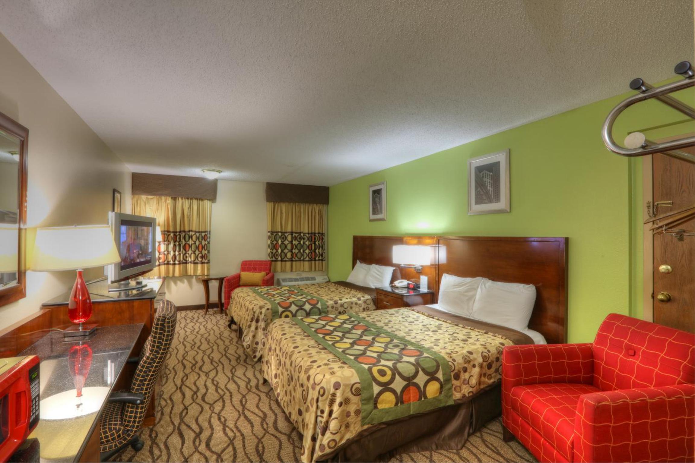 Sikeston Vacations - Dexter Inn - Property Image 5