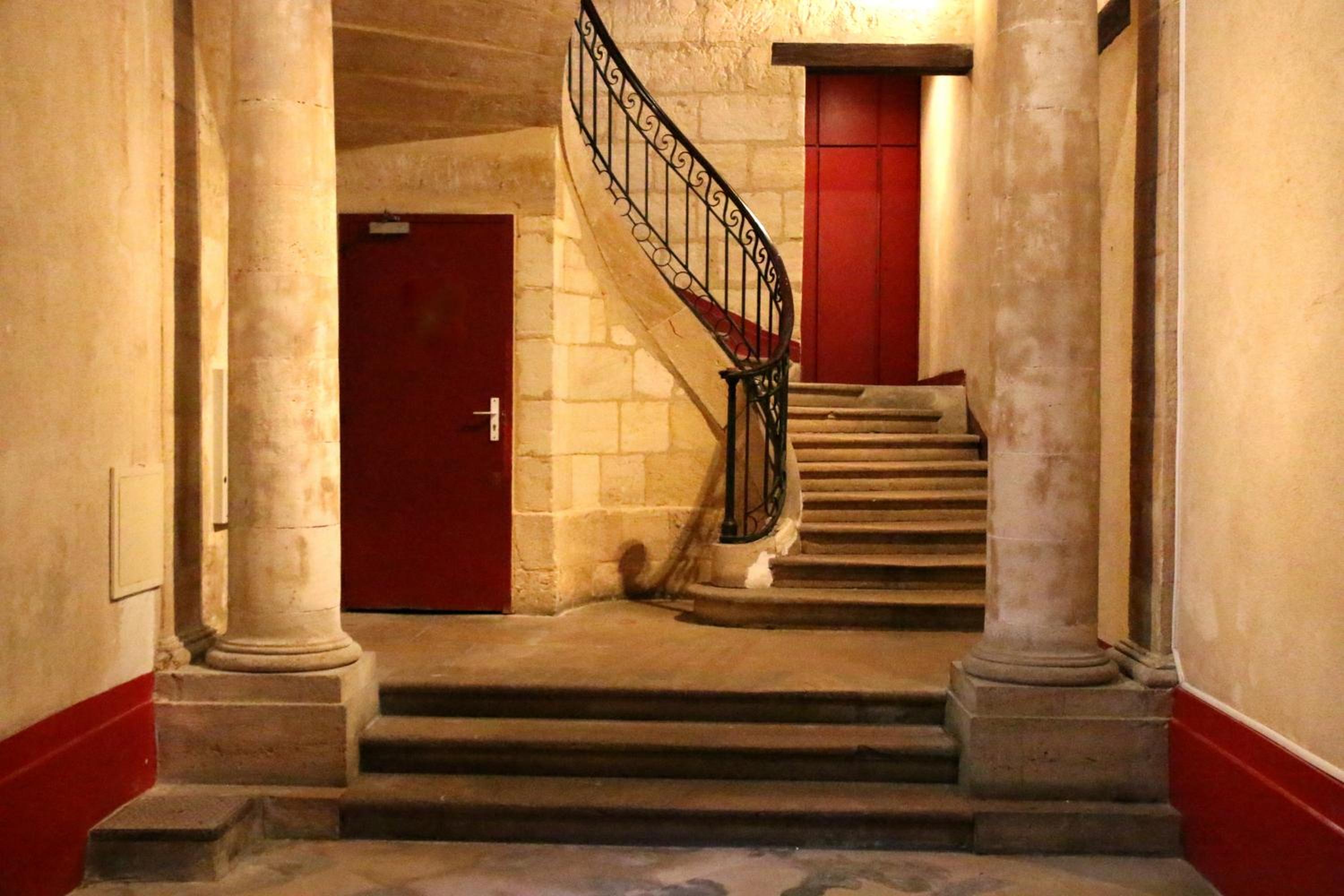 Bordeaux Terrace