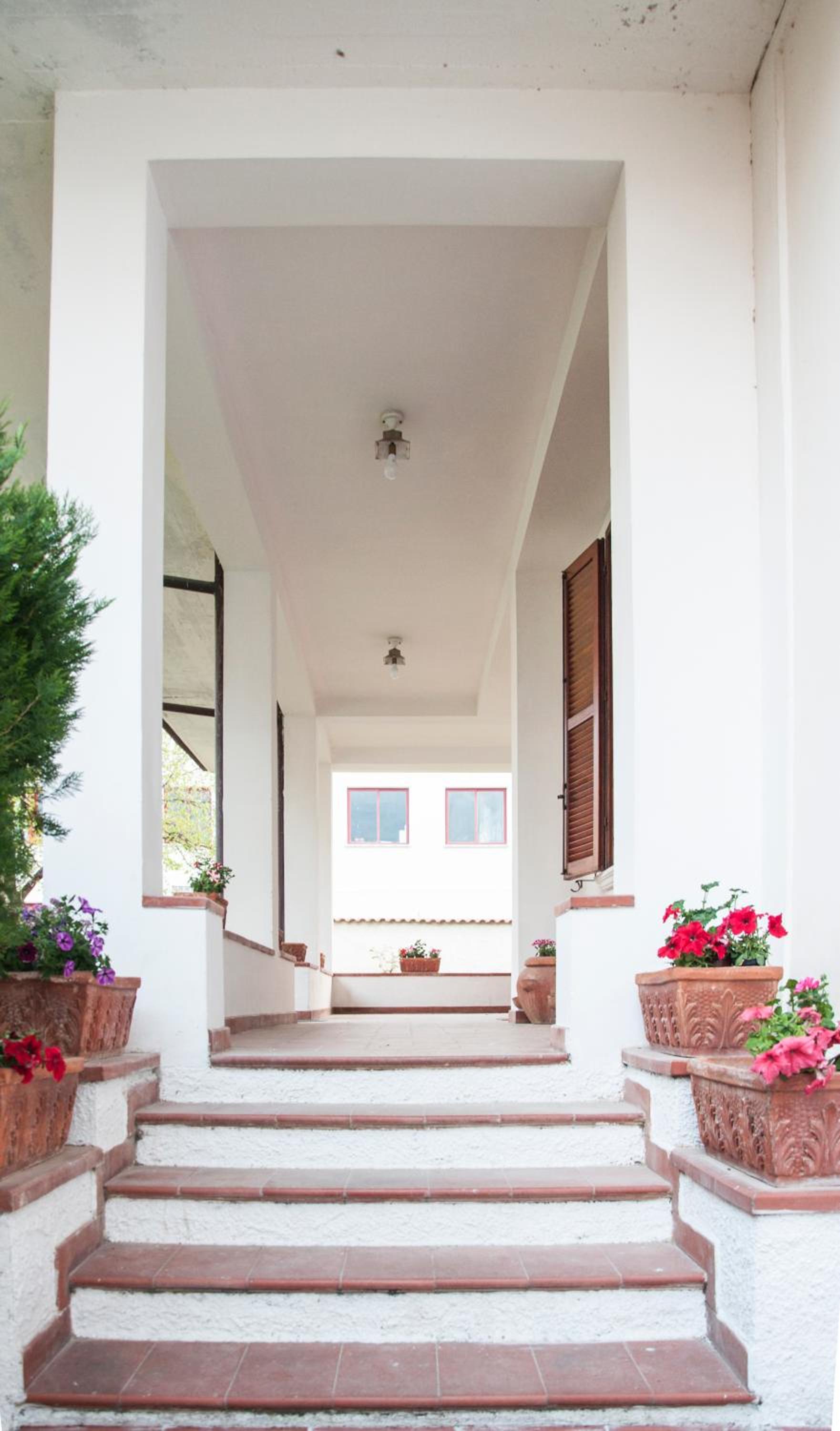 Villa Del Poeta view 2