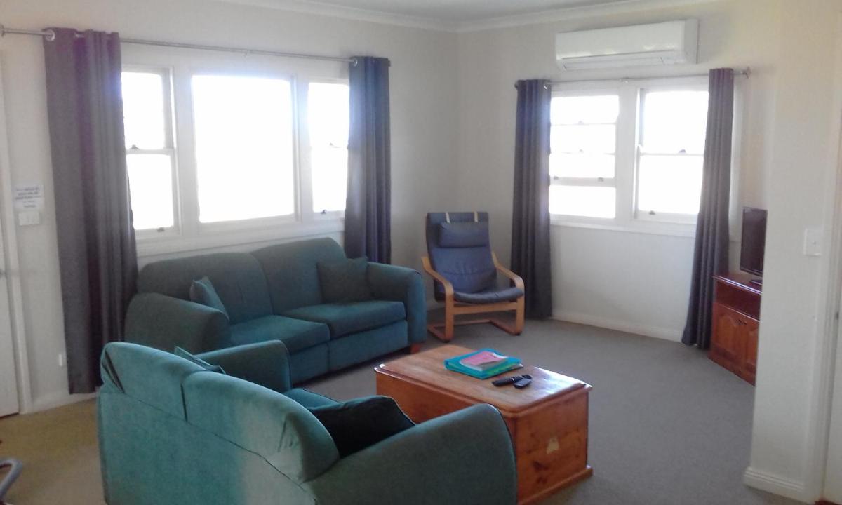 12 Apostles Cottages