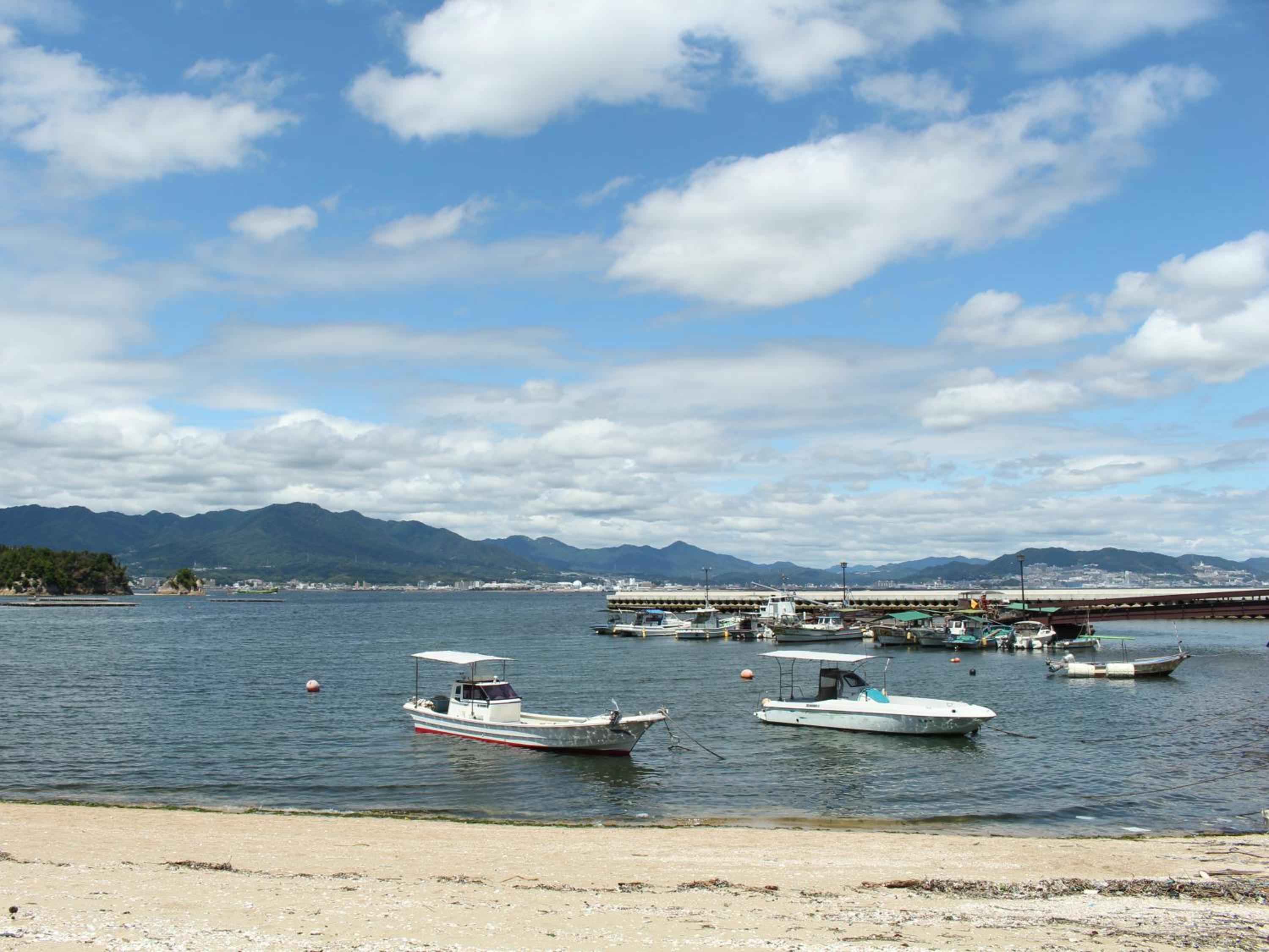 Miyajima Seaside Hotel