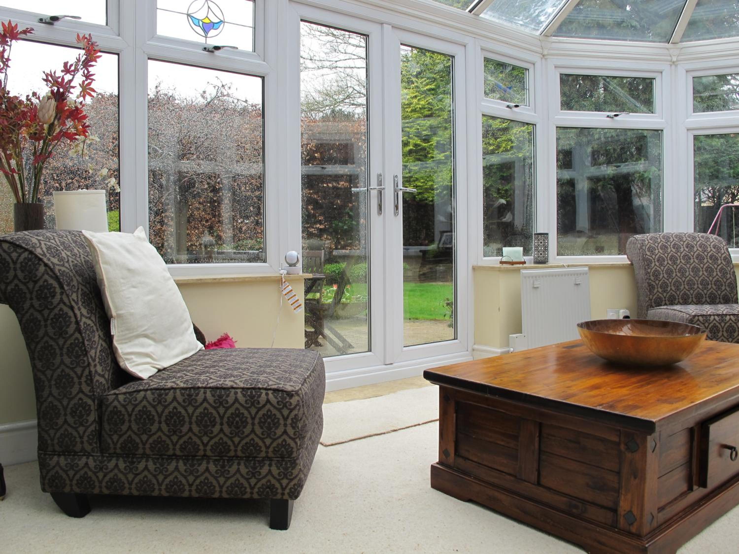Westmorland - 4 Bedroom House - FREE Parking for up to 7 Cars - Walking distance to QMC and University - Ideal for Contractors and Large Groups