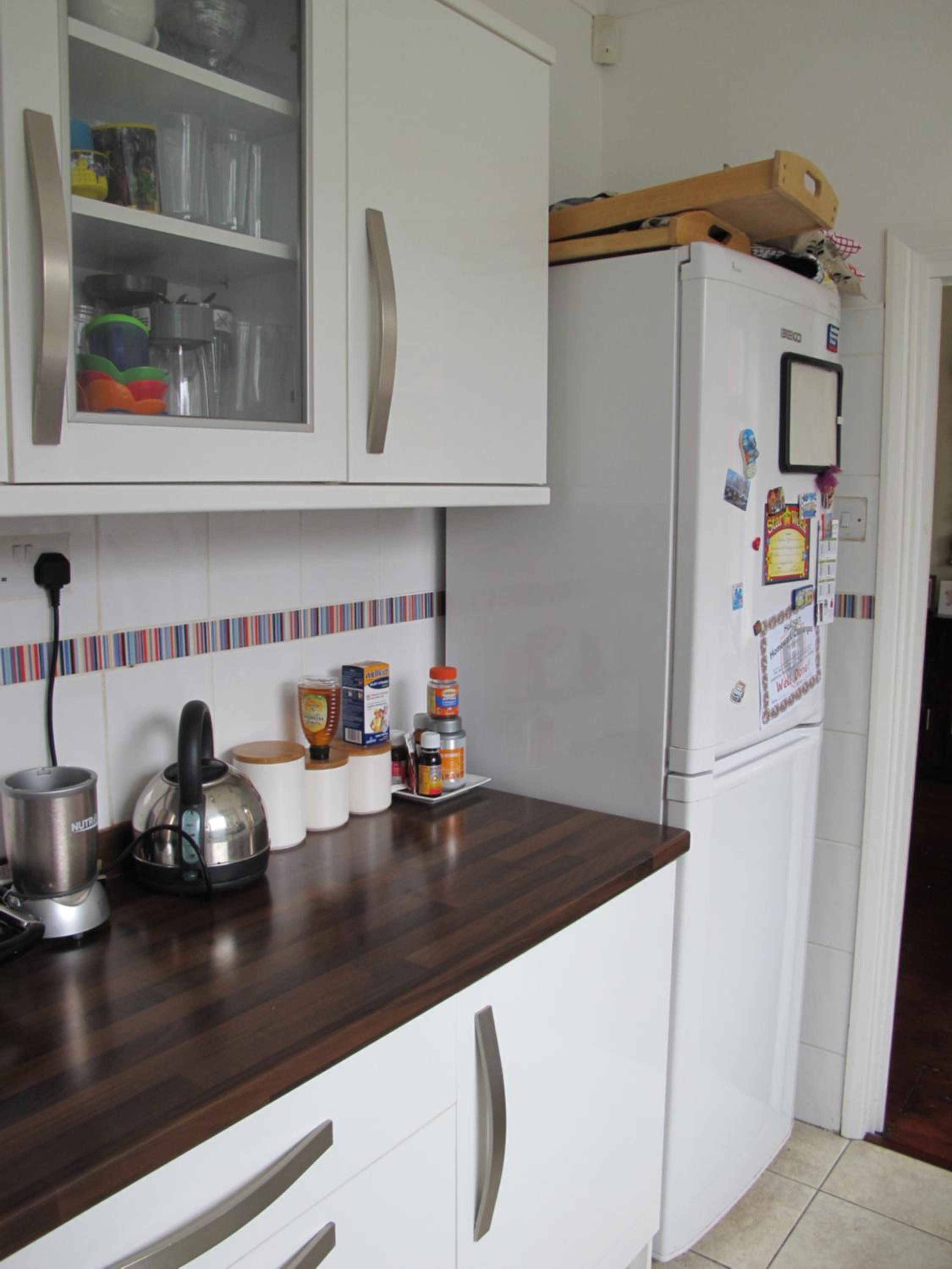 Westmorland - 4 Bedroom House - FREE Parking for up to 7 Cars - Walking distance to QMC and University - Ideal for Contractors and Large Groups