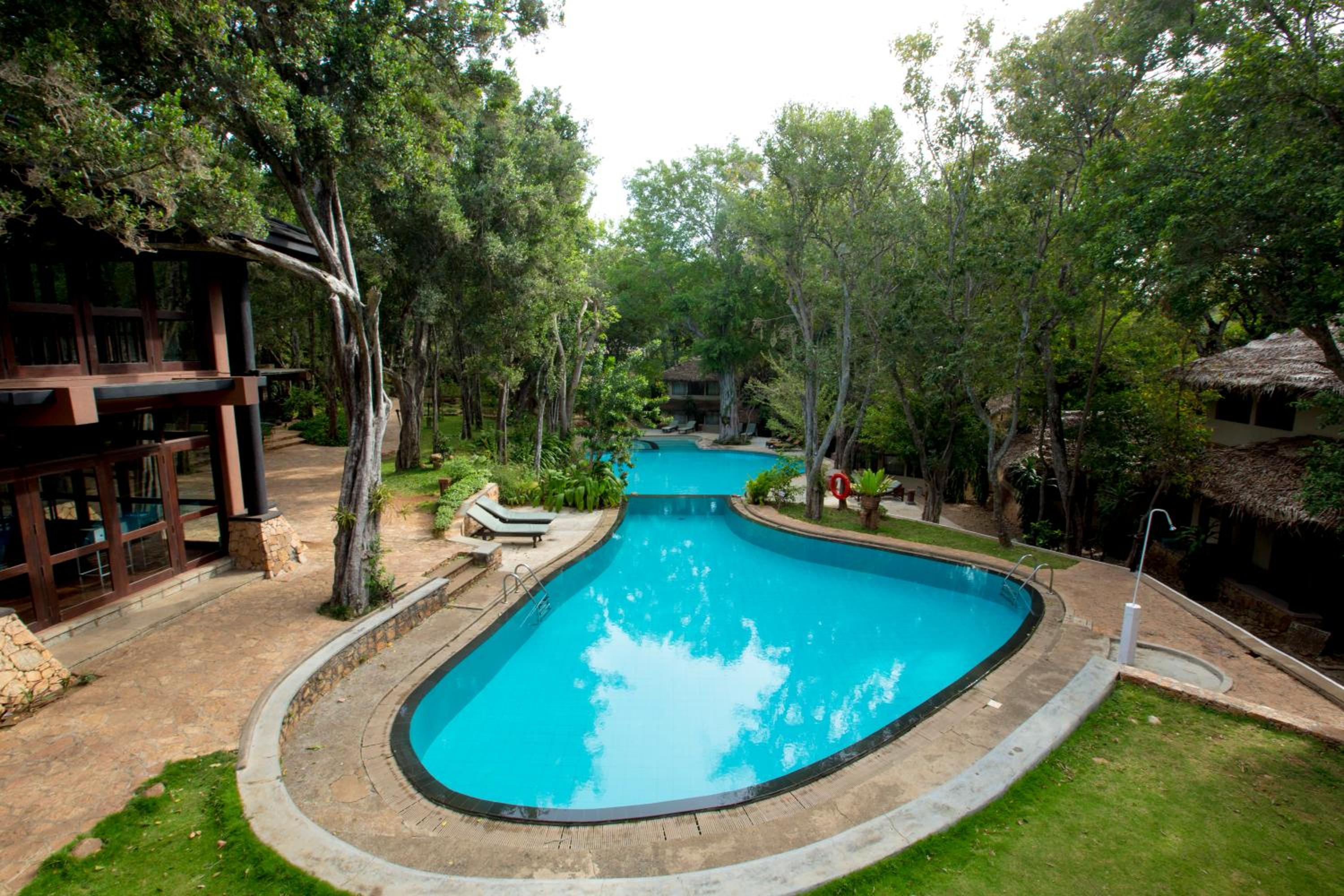 The Deer Park Hotel