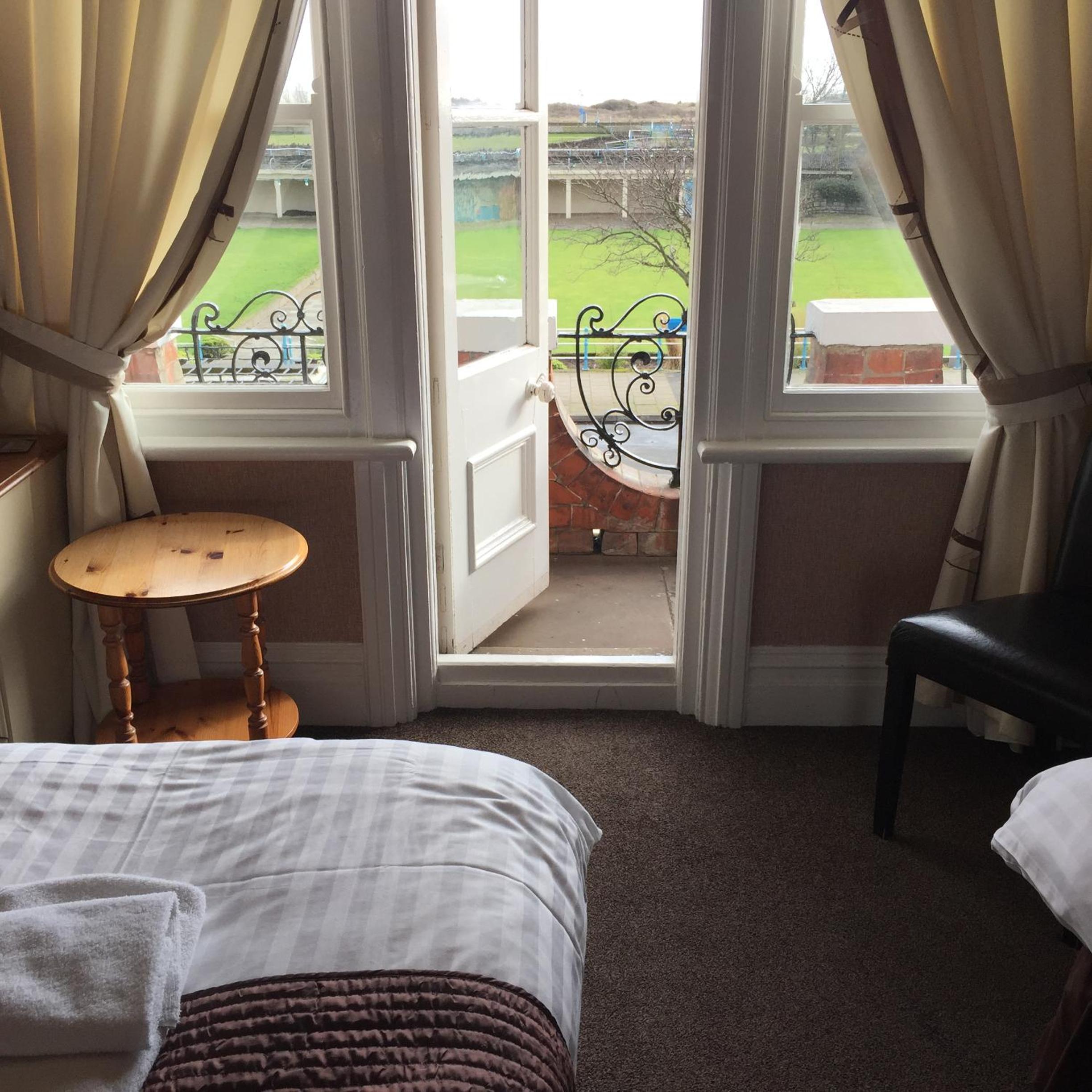 Woodthorpe Hotel