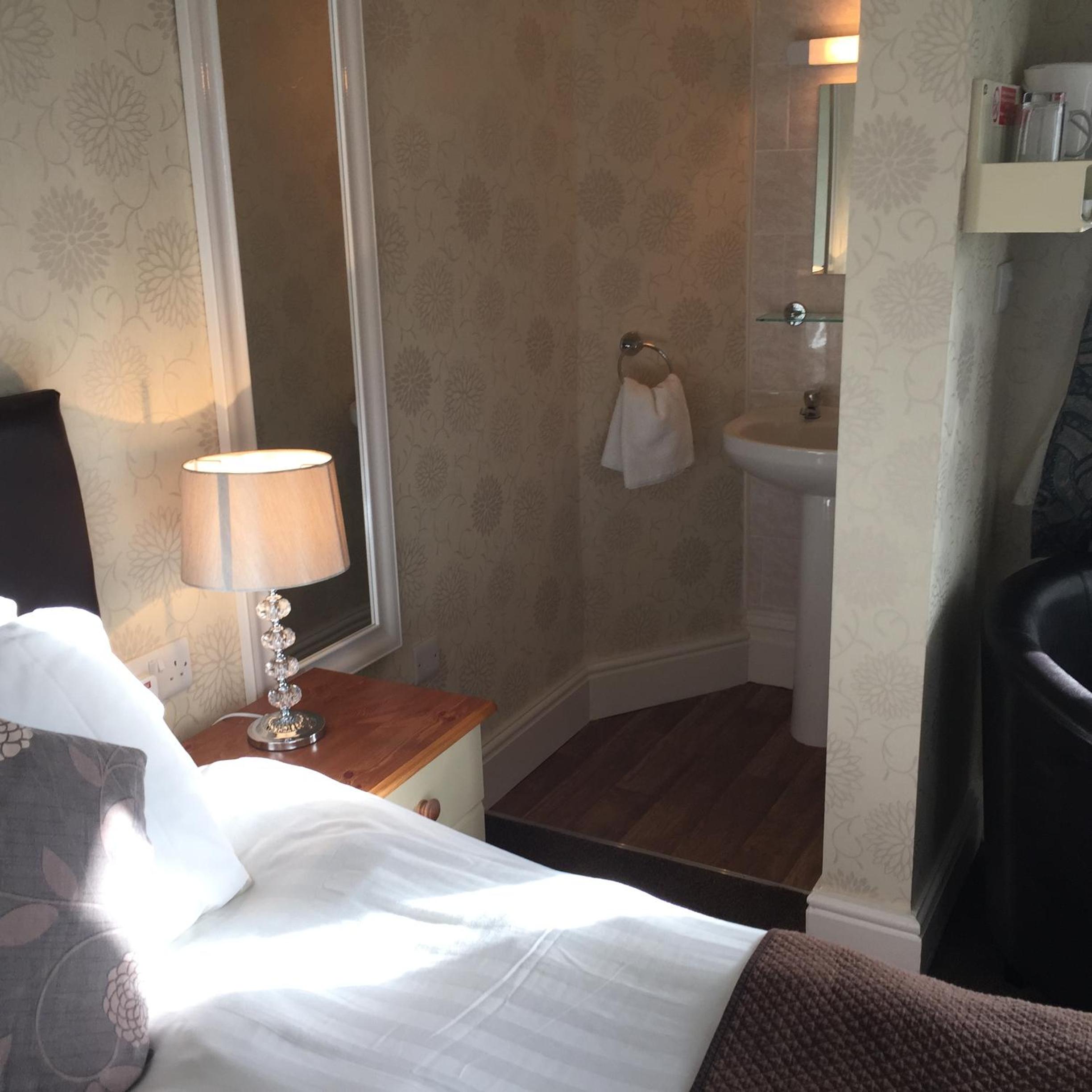 Woodthorpe Hotel