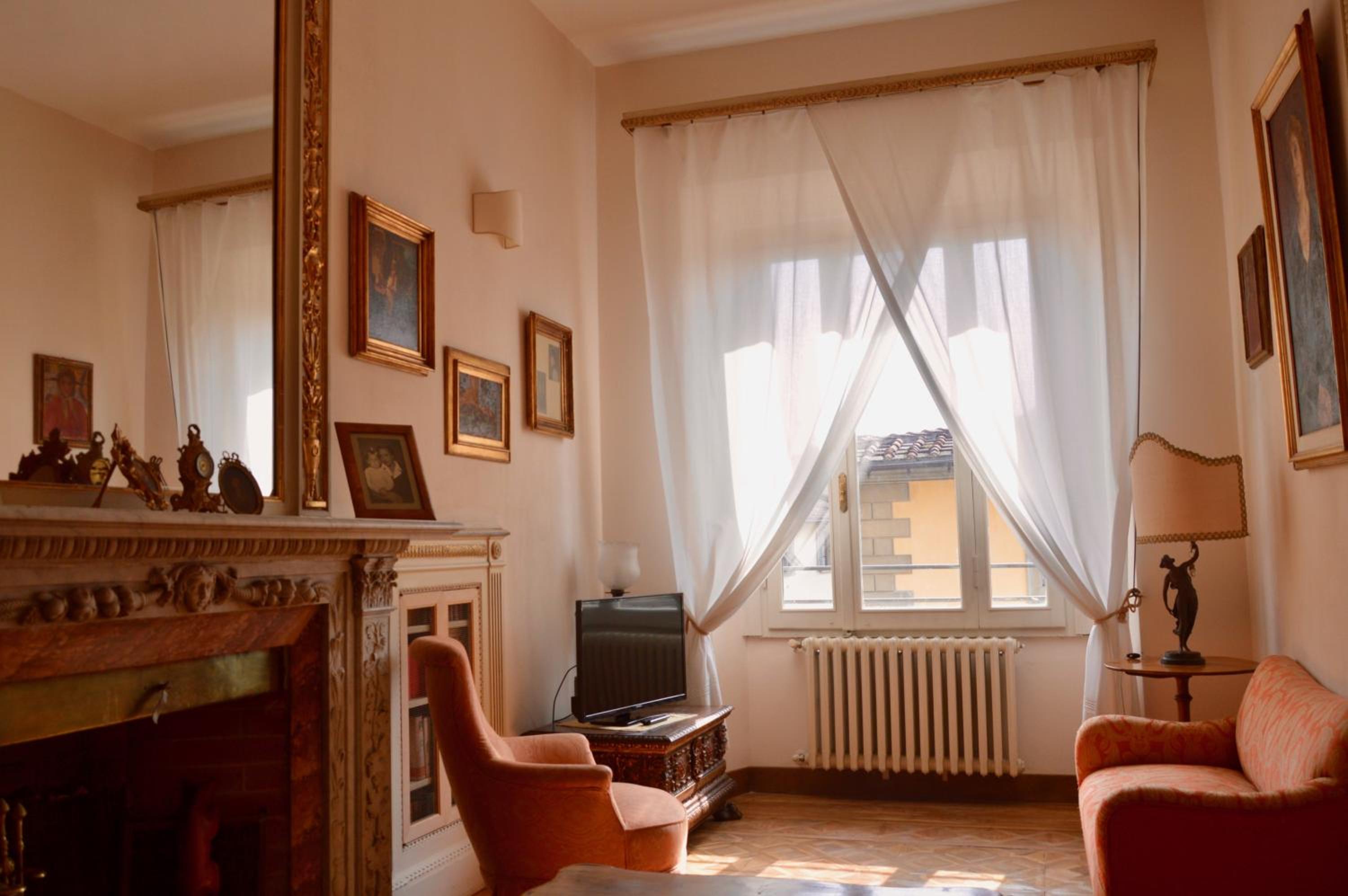 M&G Apartment