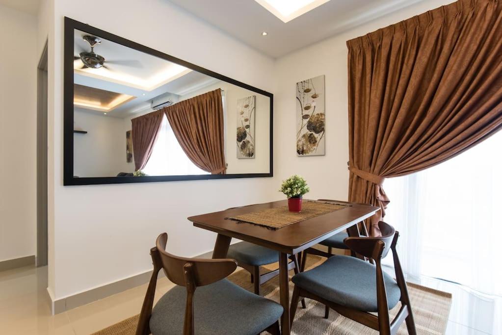 Palm Armada Residence Free Parking and Netflix photo 2