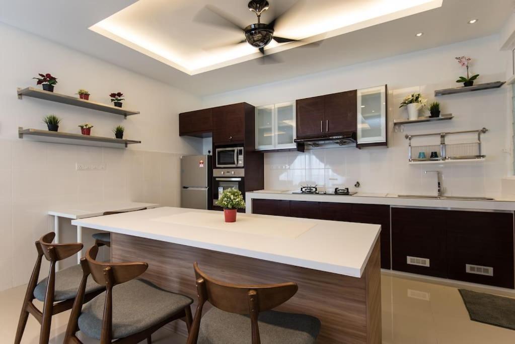 Palm Armada Residence Free Parking and Netflix photo 3