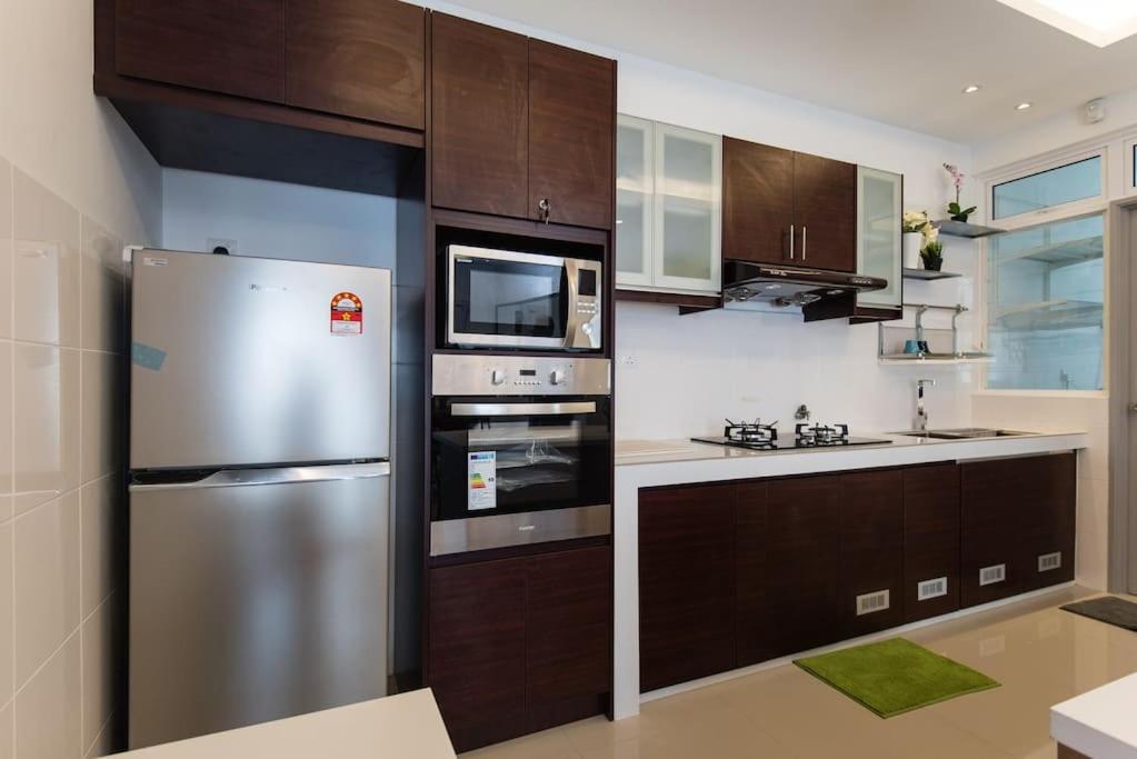 Palm Armada Residence Free Parking and Netflix photo 4