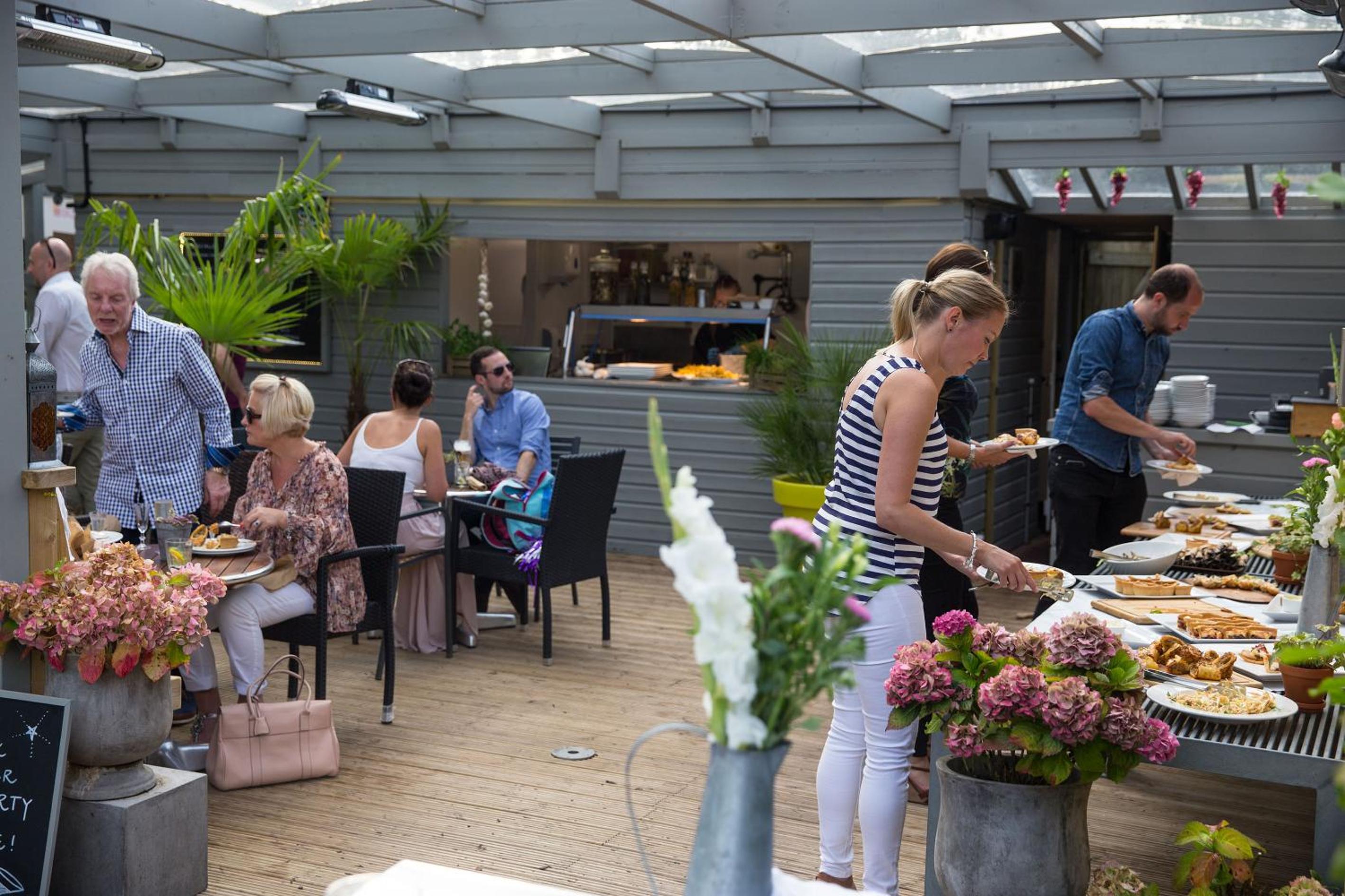 The Cott Inn