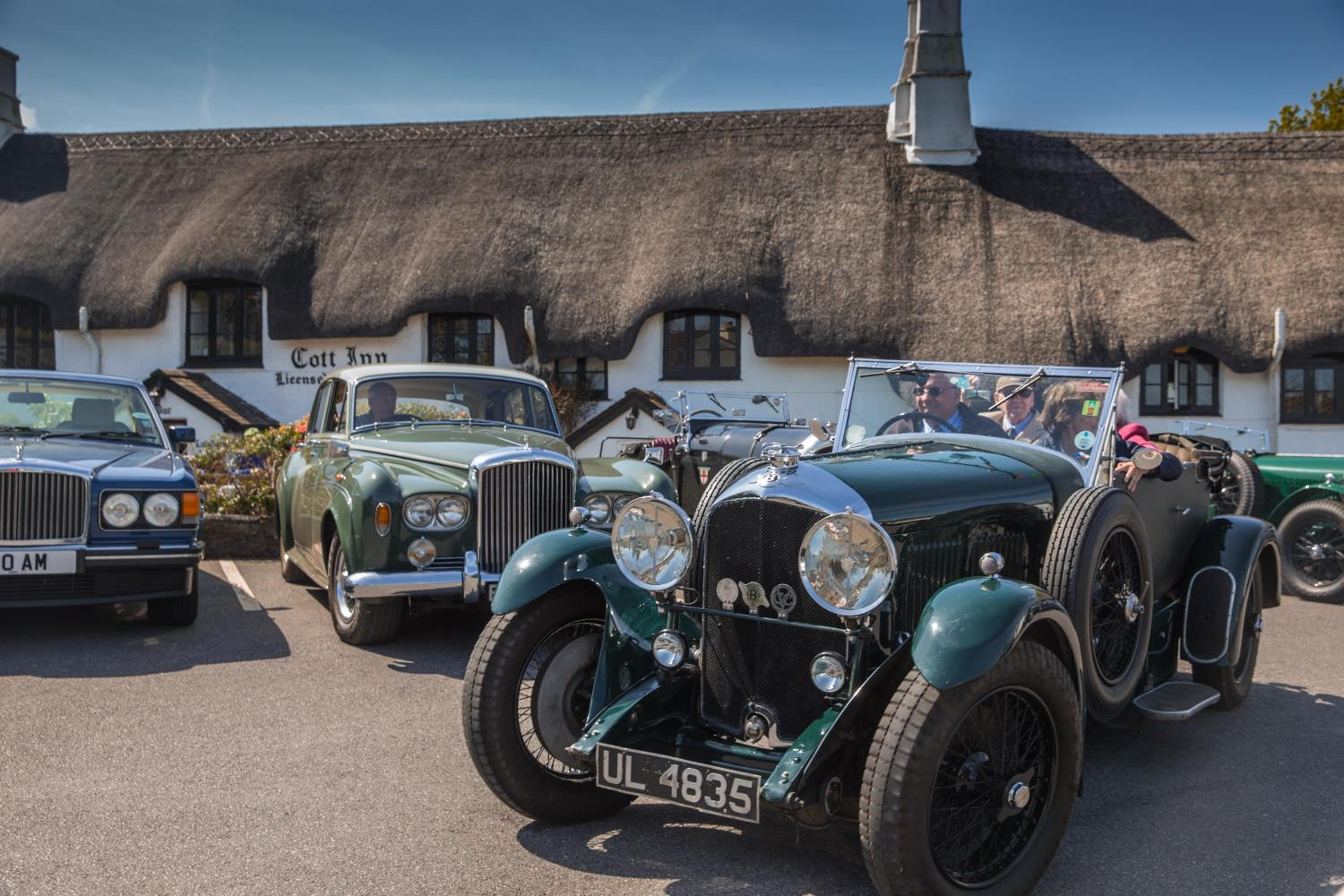 The Cott Inn