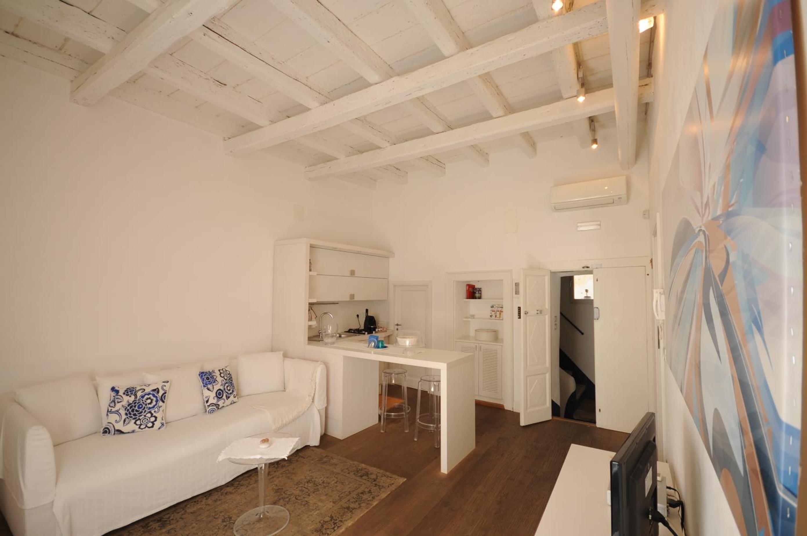 B&B Suite Home Trani