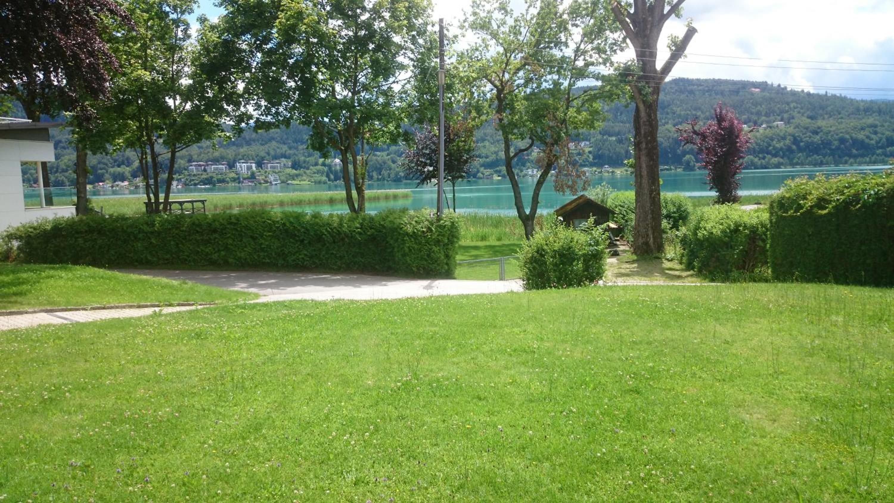 Seebungalows Wedenig direkt am See