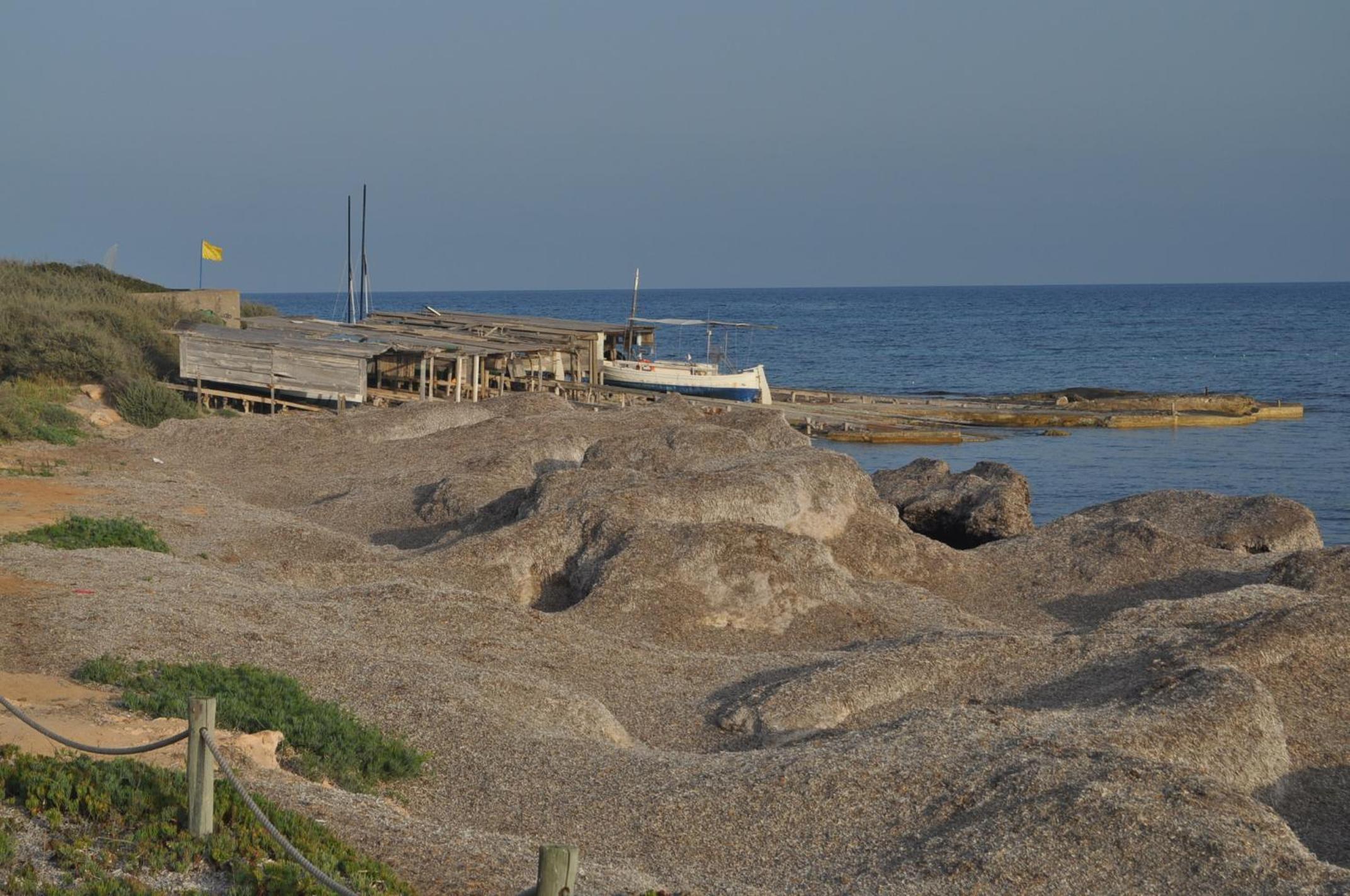 Photo 32