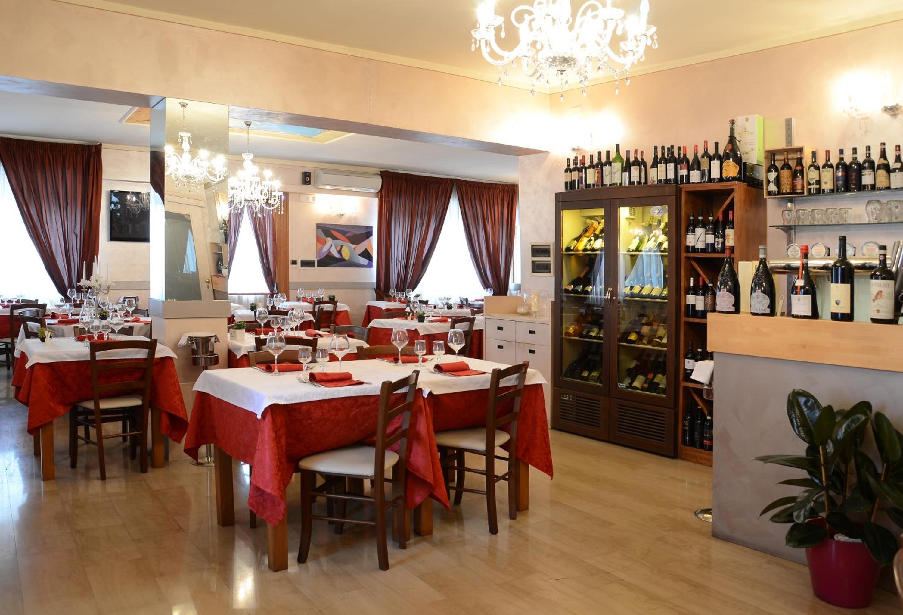 restaurant