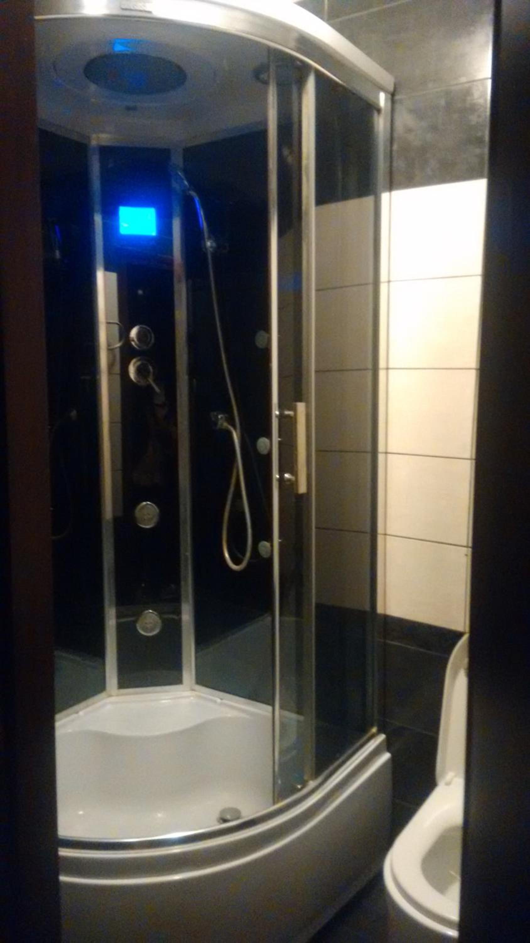 Centrum Residente en Lviv — bathroom