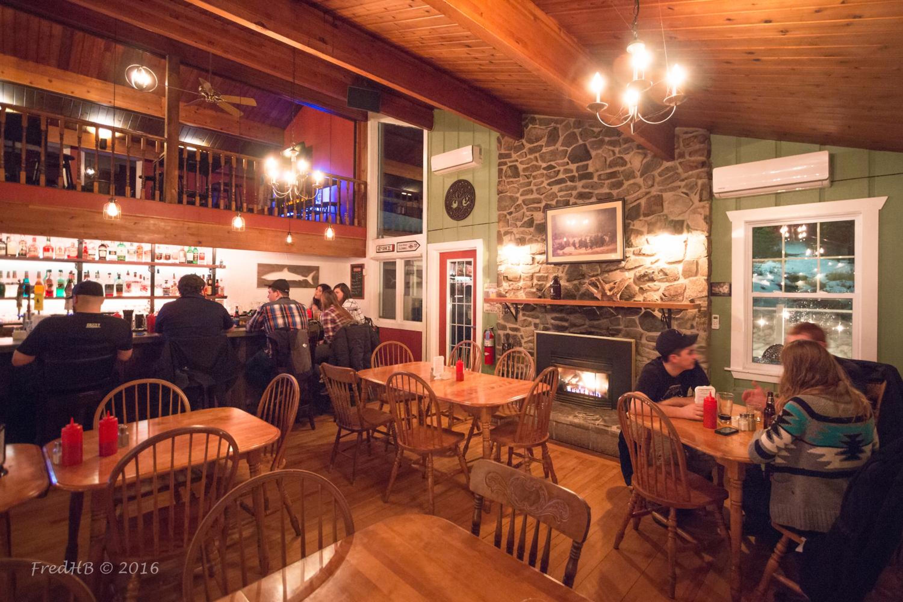 The Iona Heights Inn