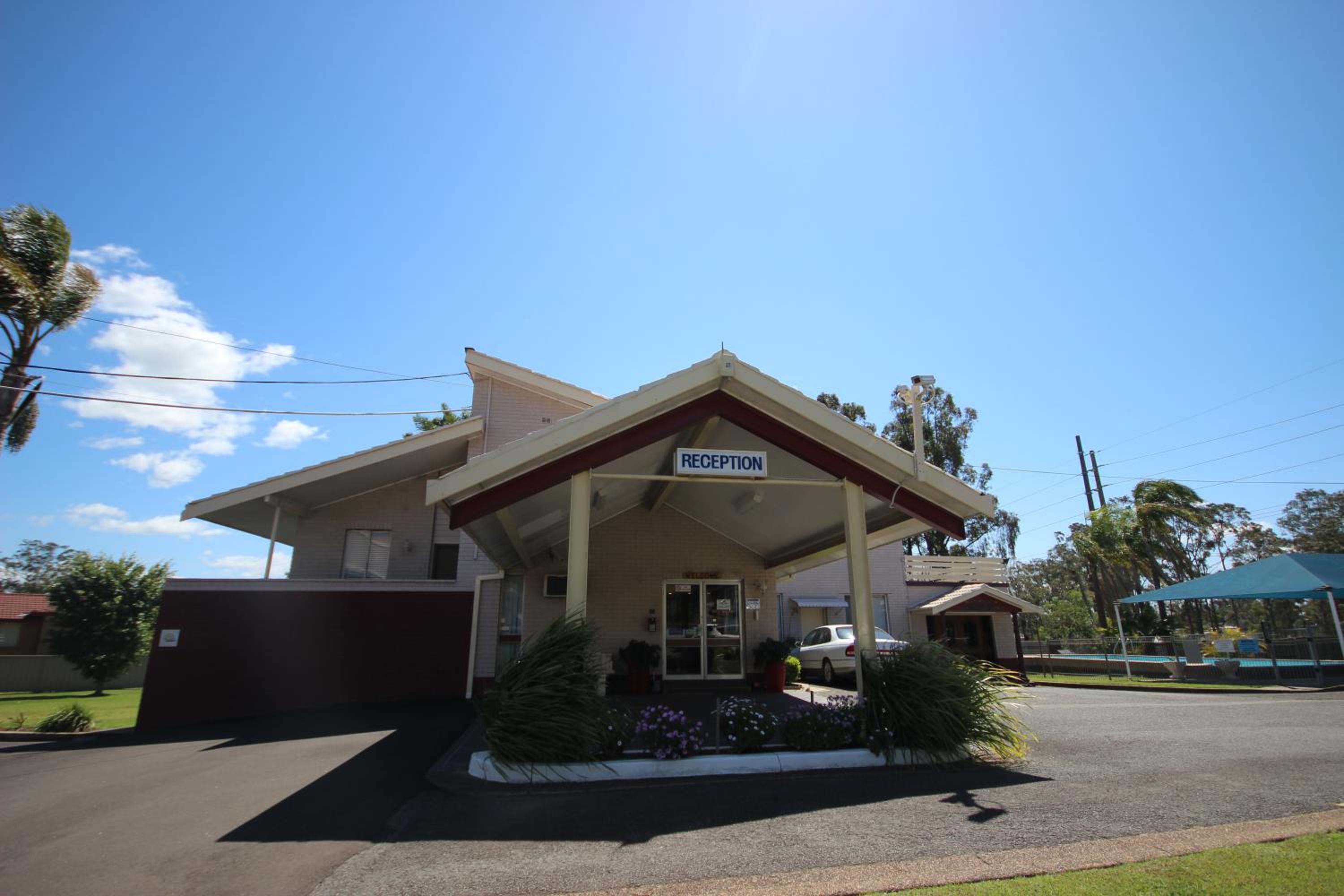 Molly Morgan Motor Inn view 2