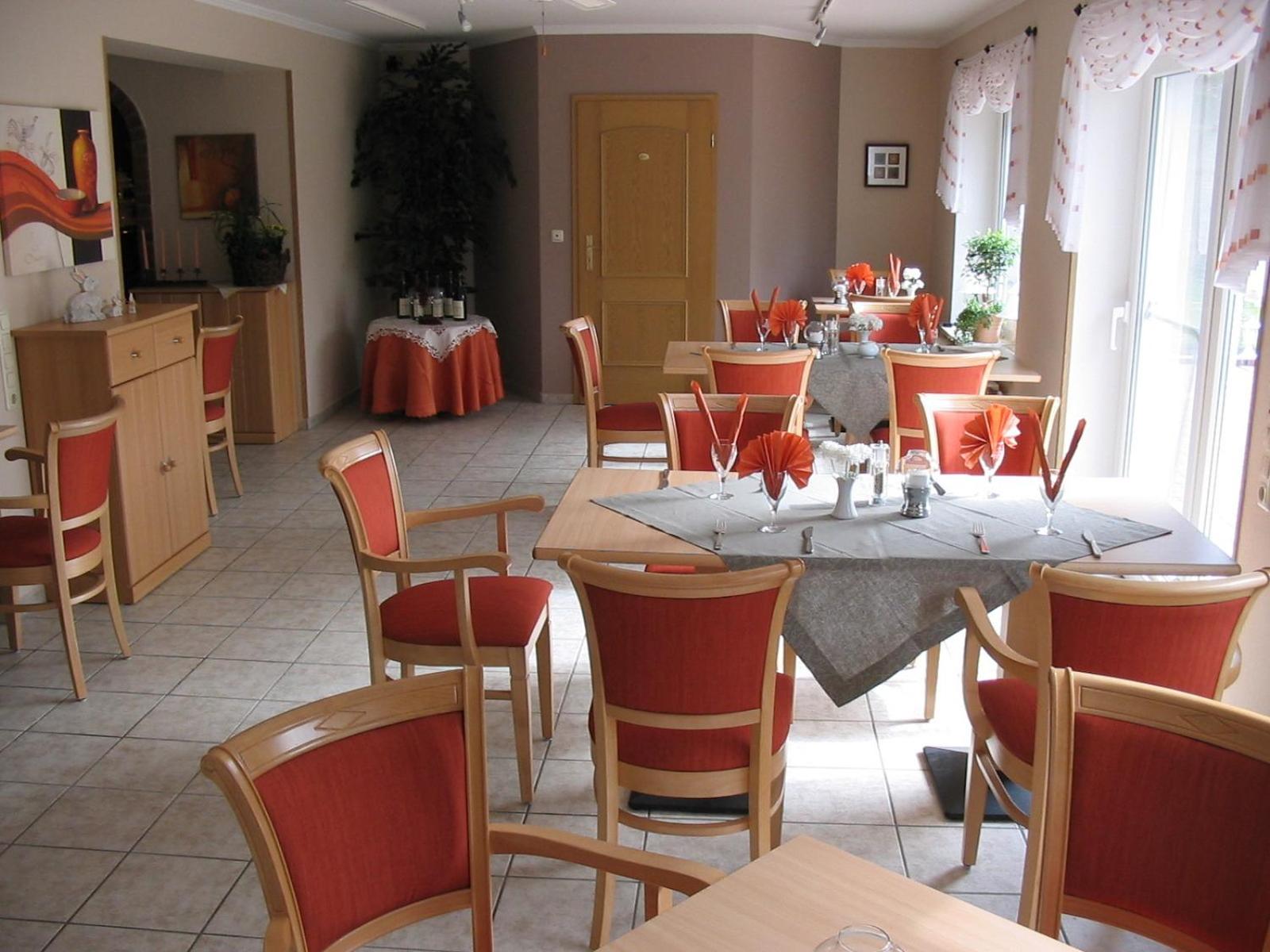 Parkhotel Phoenix Garni