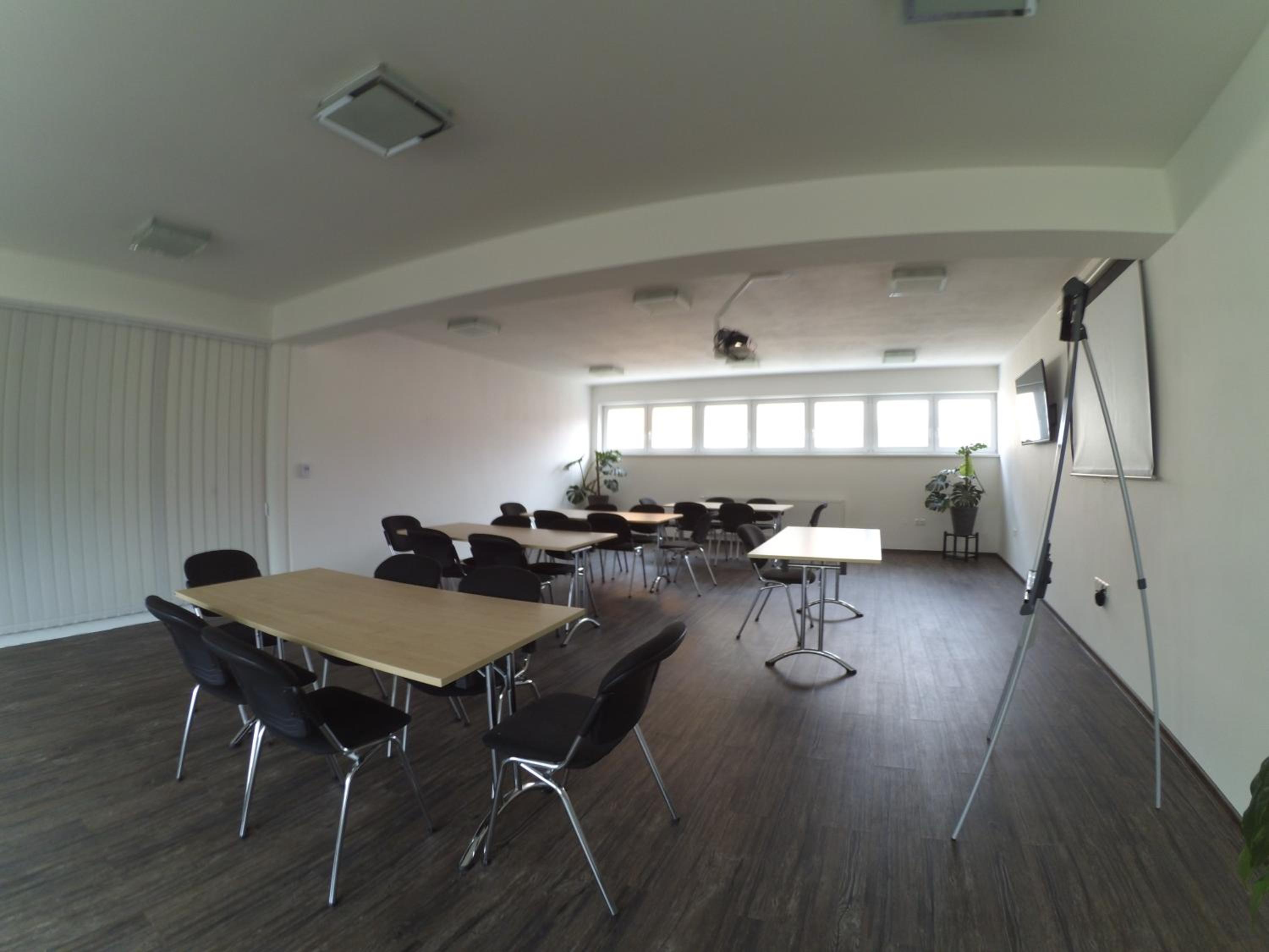 Photo 23
