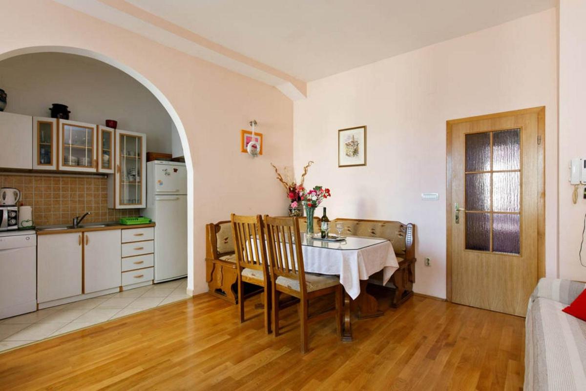 Apartment Ana view 3