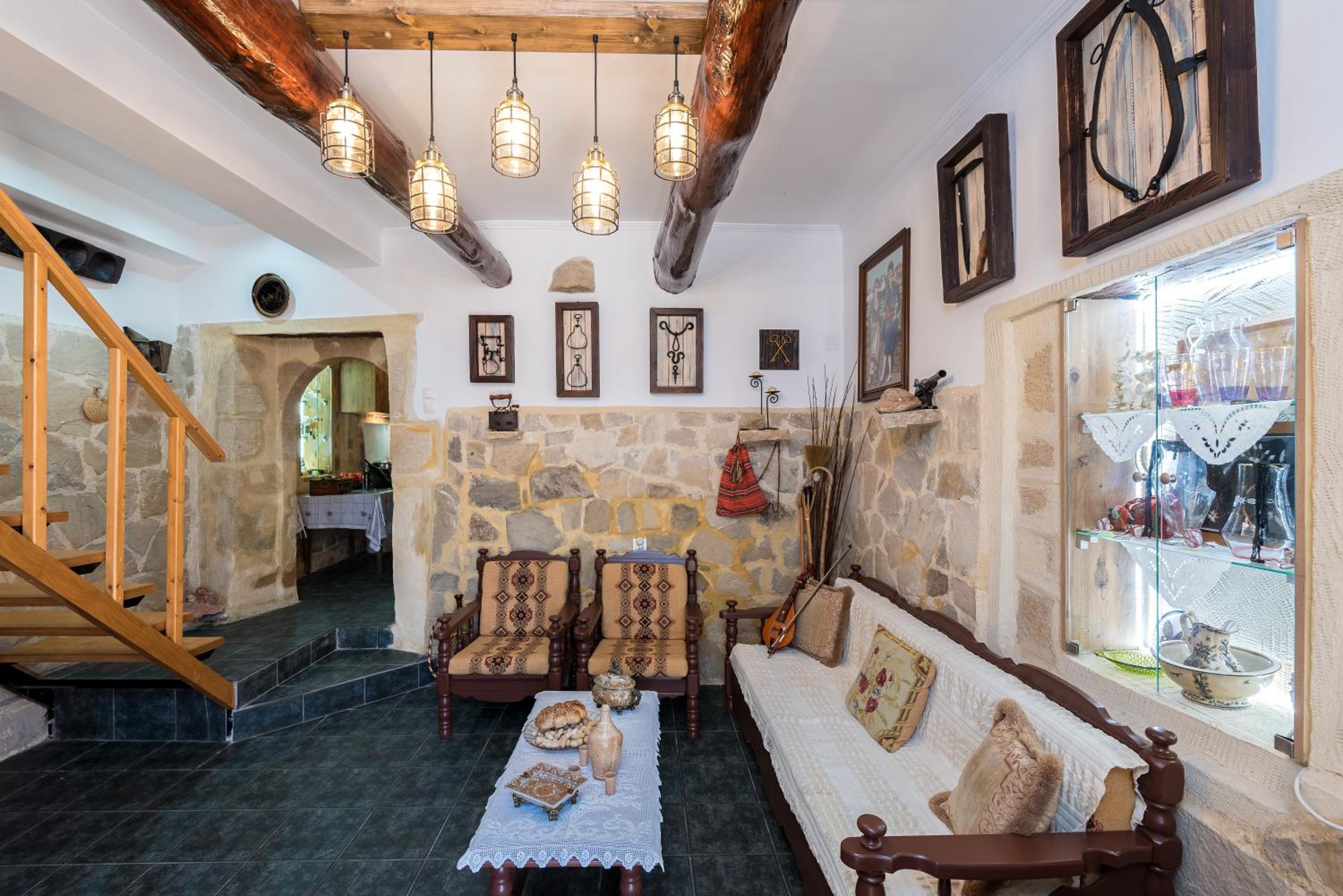 Villa Argyro