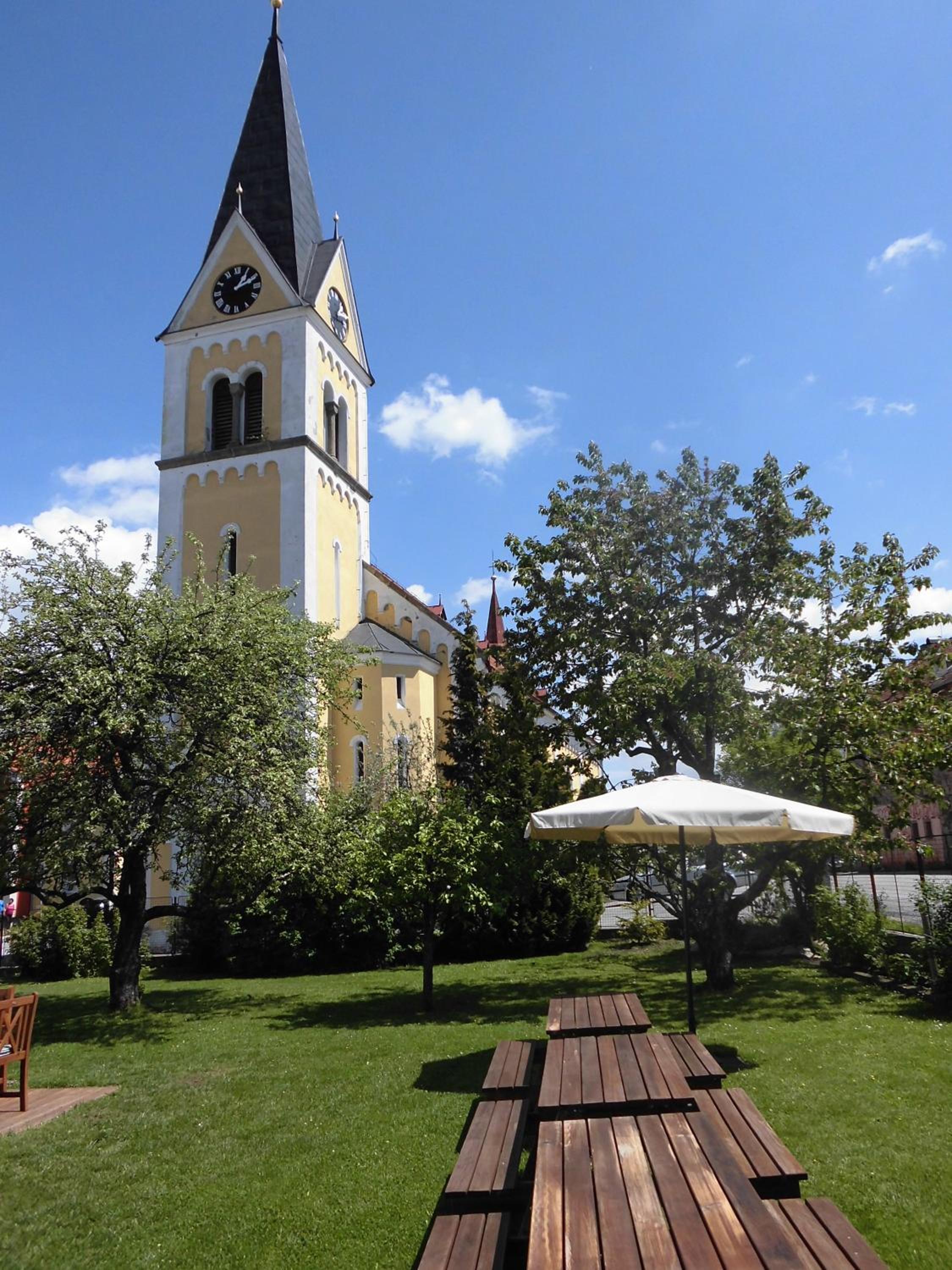 Photo 12