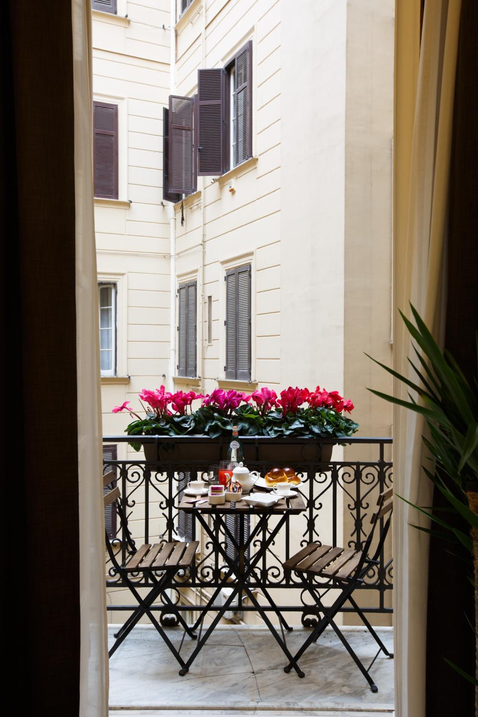 balance & terrace