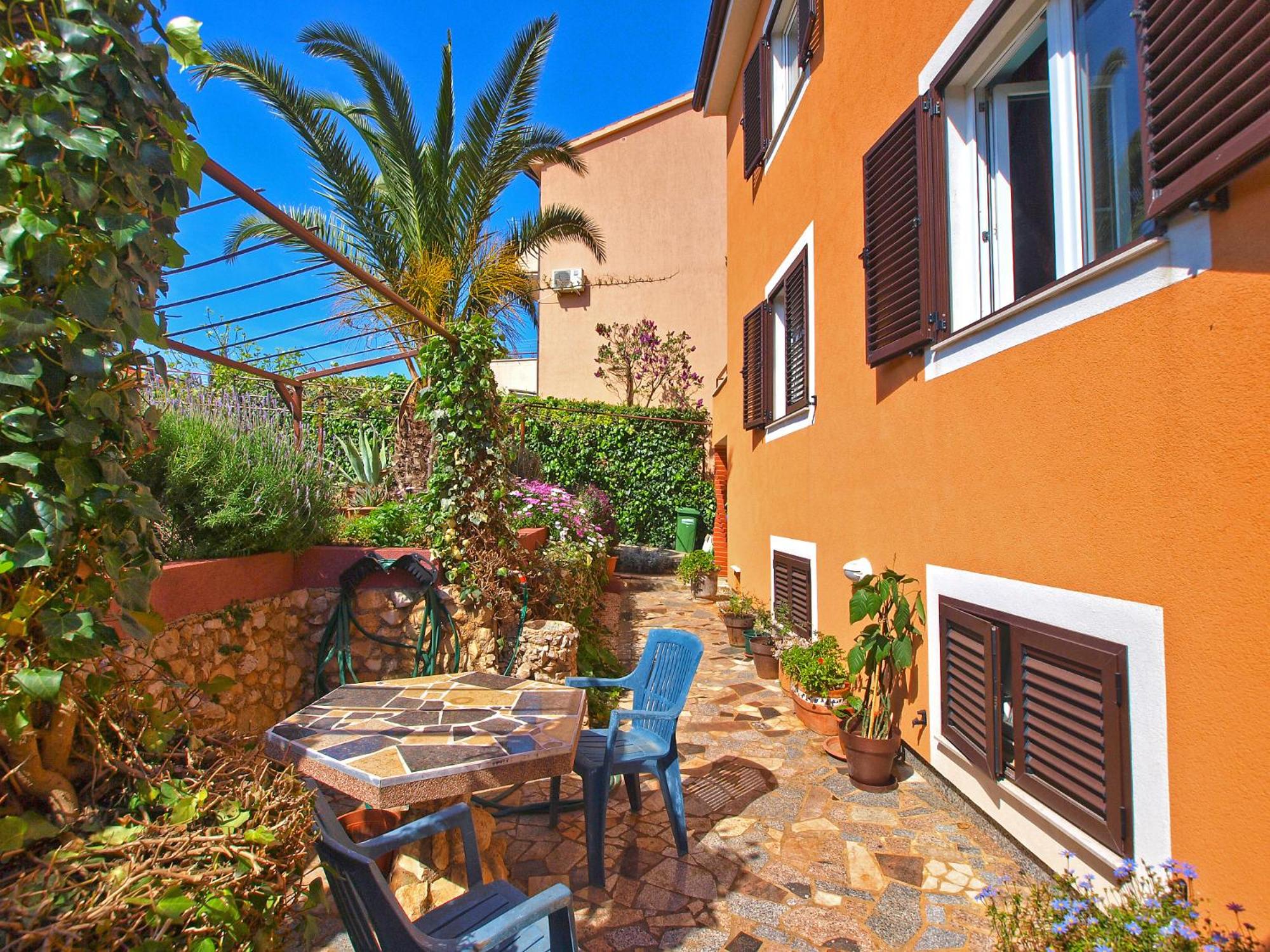 Apartments Dragan 1077 view 3