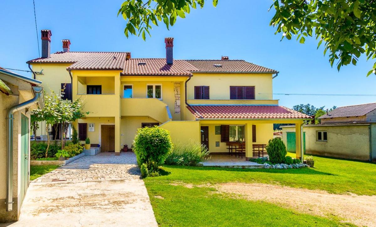 House Grande view 2