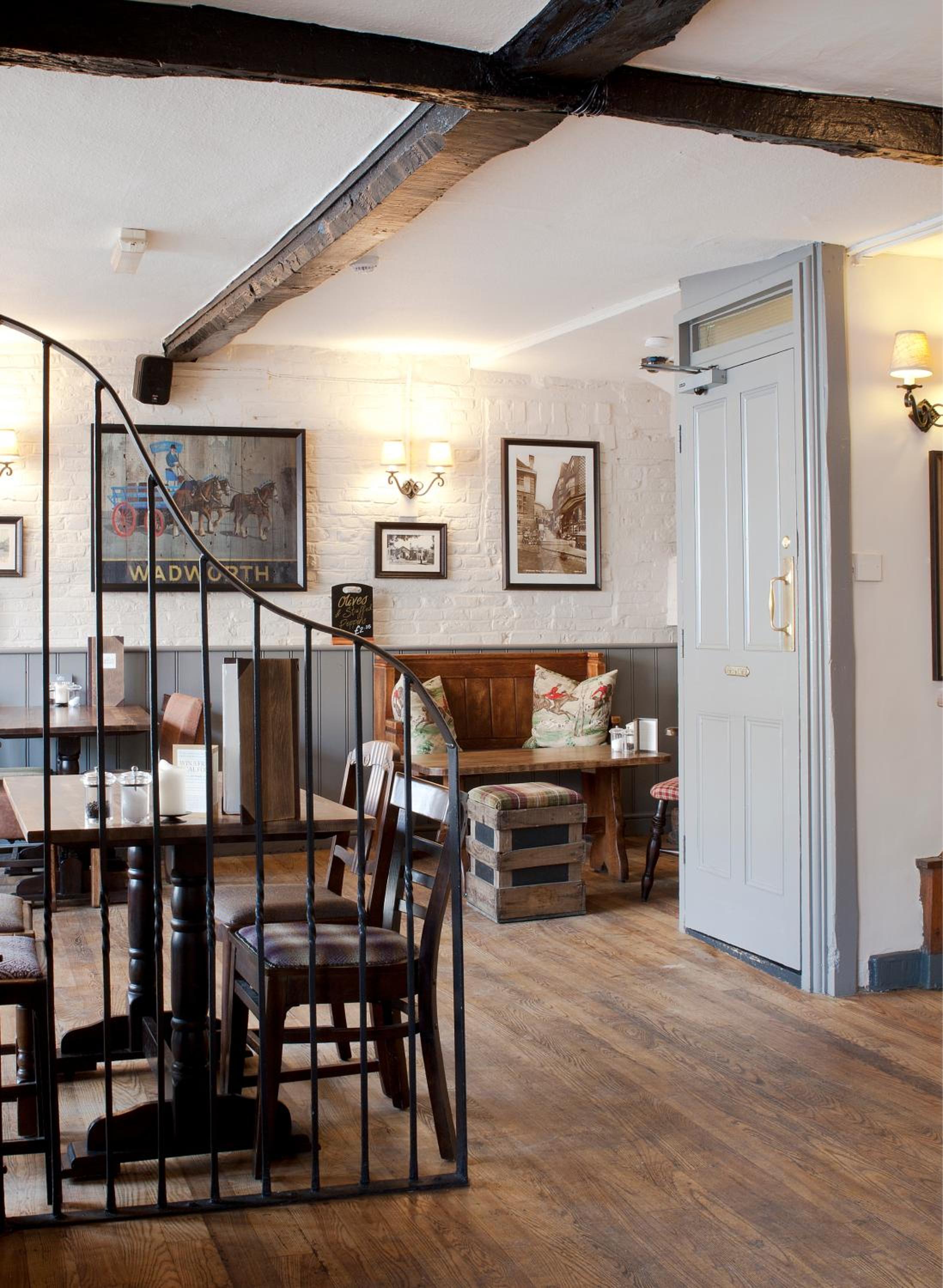 Marlborough Vacations - The Green Dragon - Property Image 40