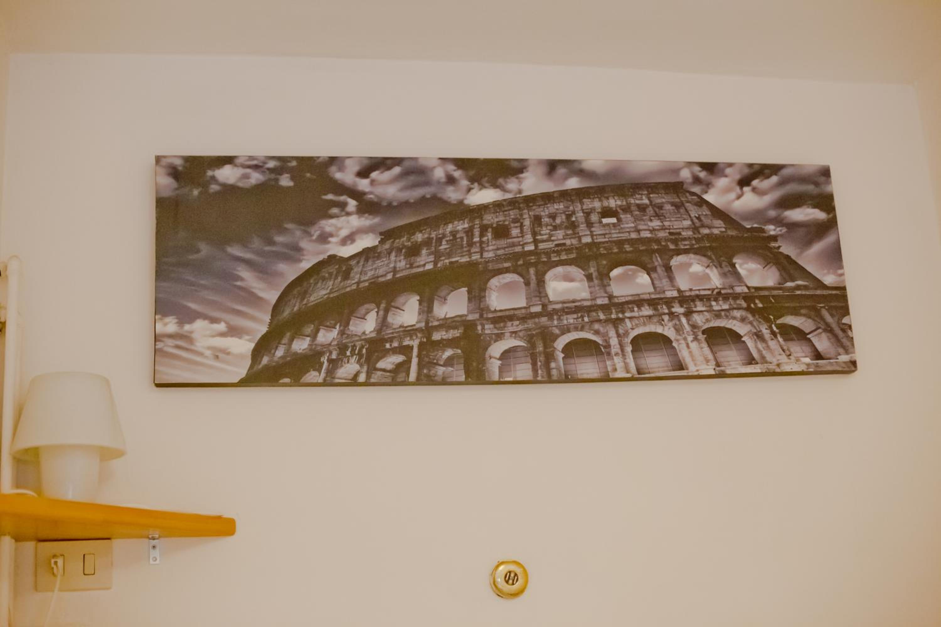 Vacanze Romane Colosseum
