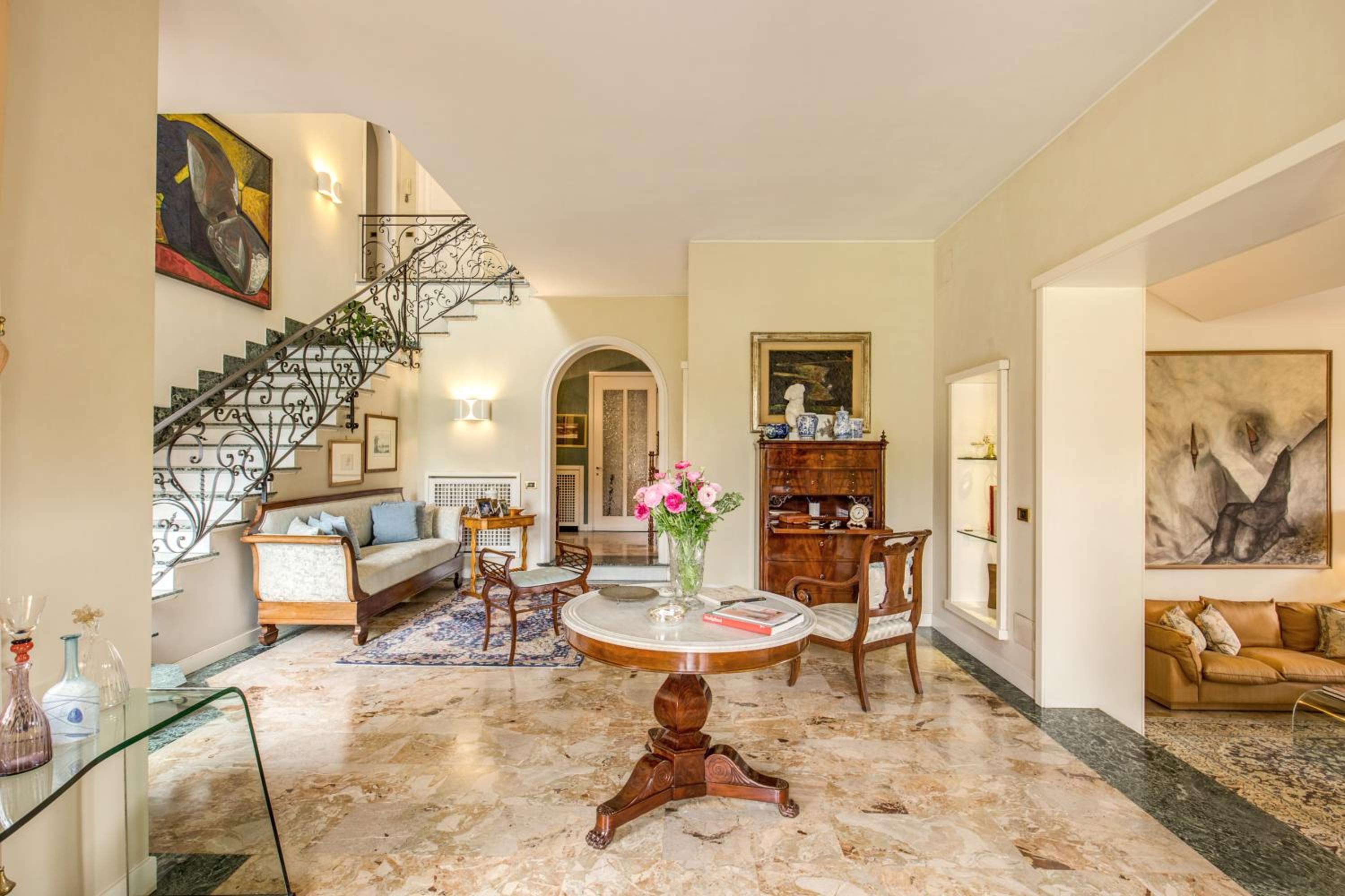 La Gaura Guest House