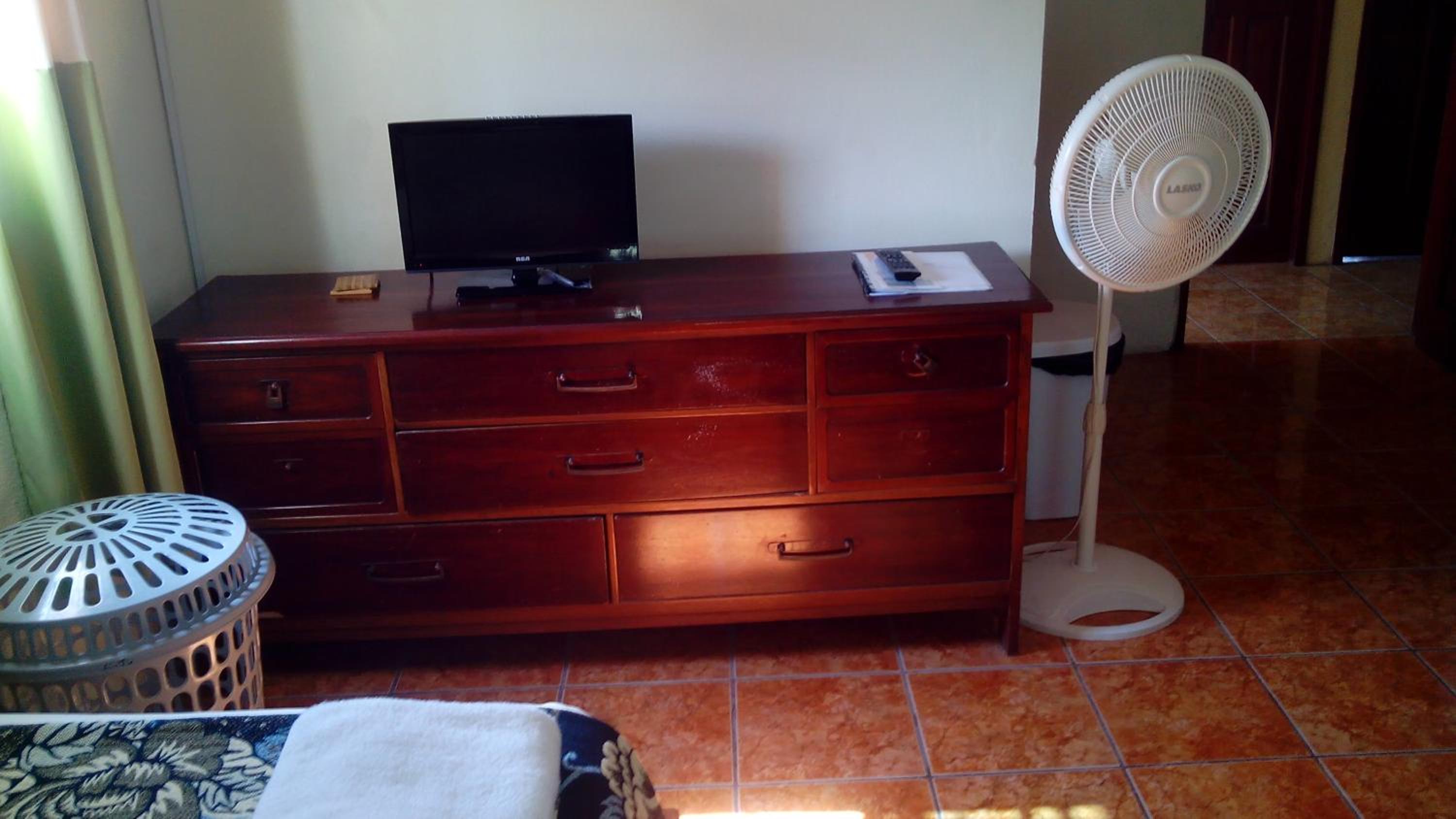 Don Santiago Guesthouse Downtown