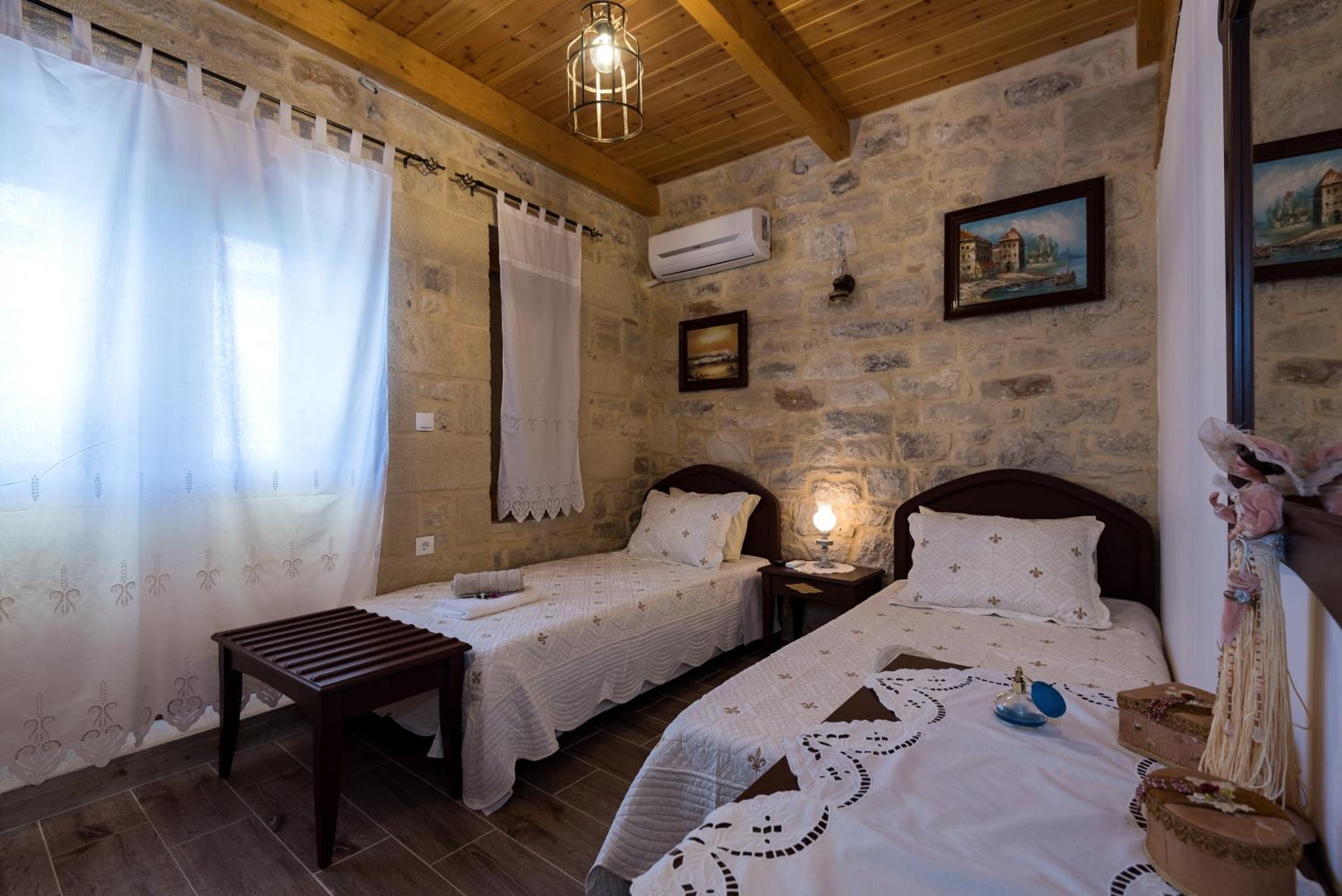 Villa Argyro