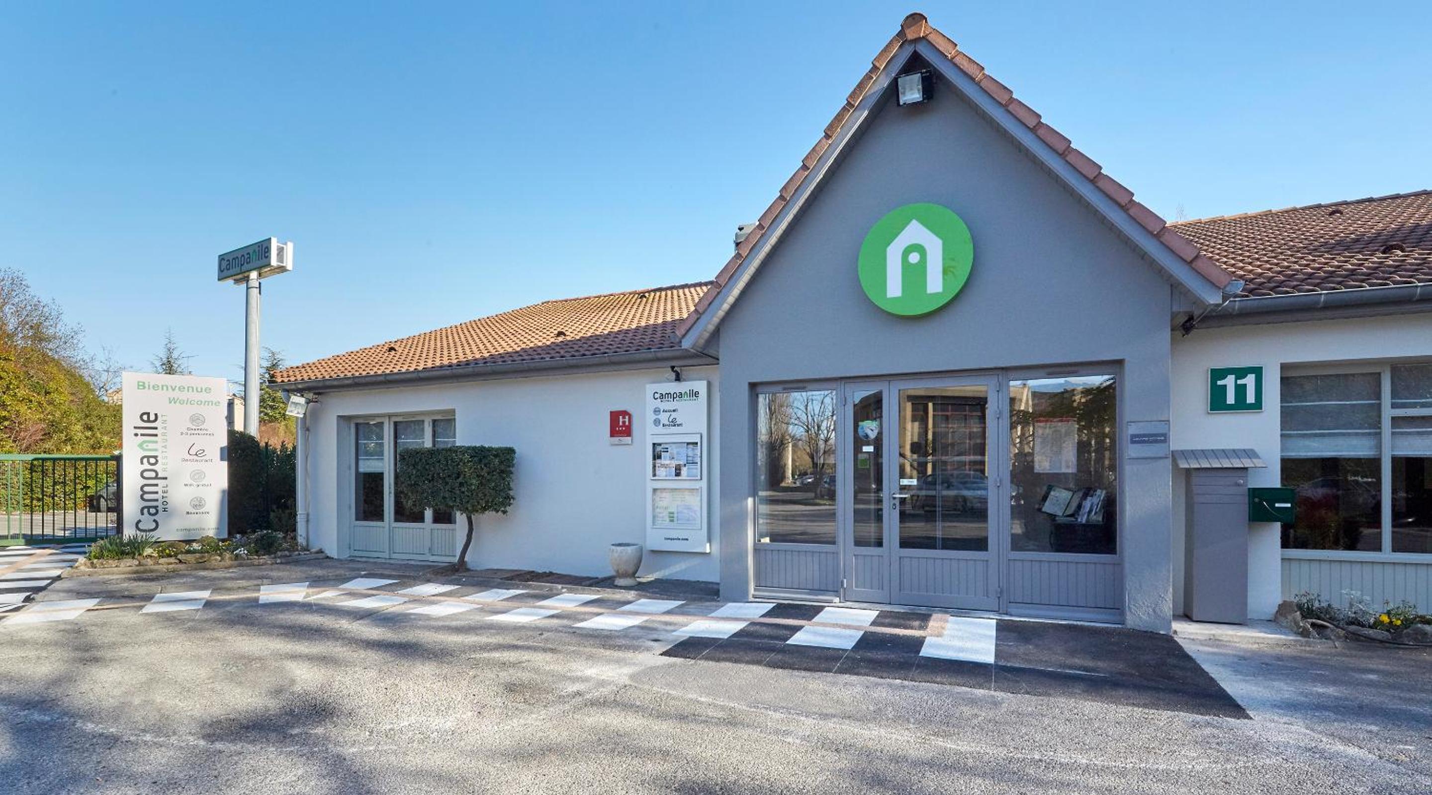 Hotel Campanile Aix-En-Provence Est - Meyreuil - Image 1