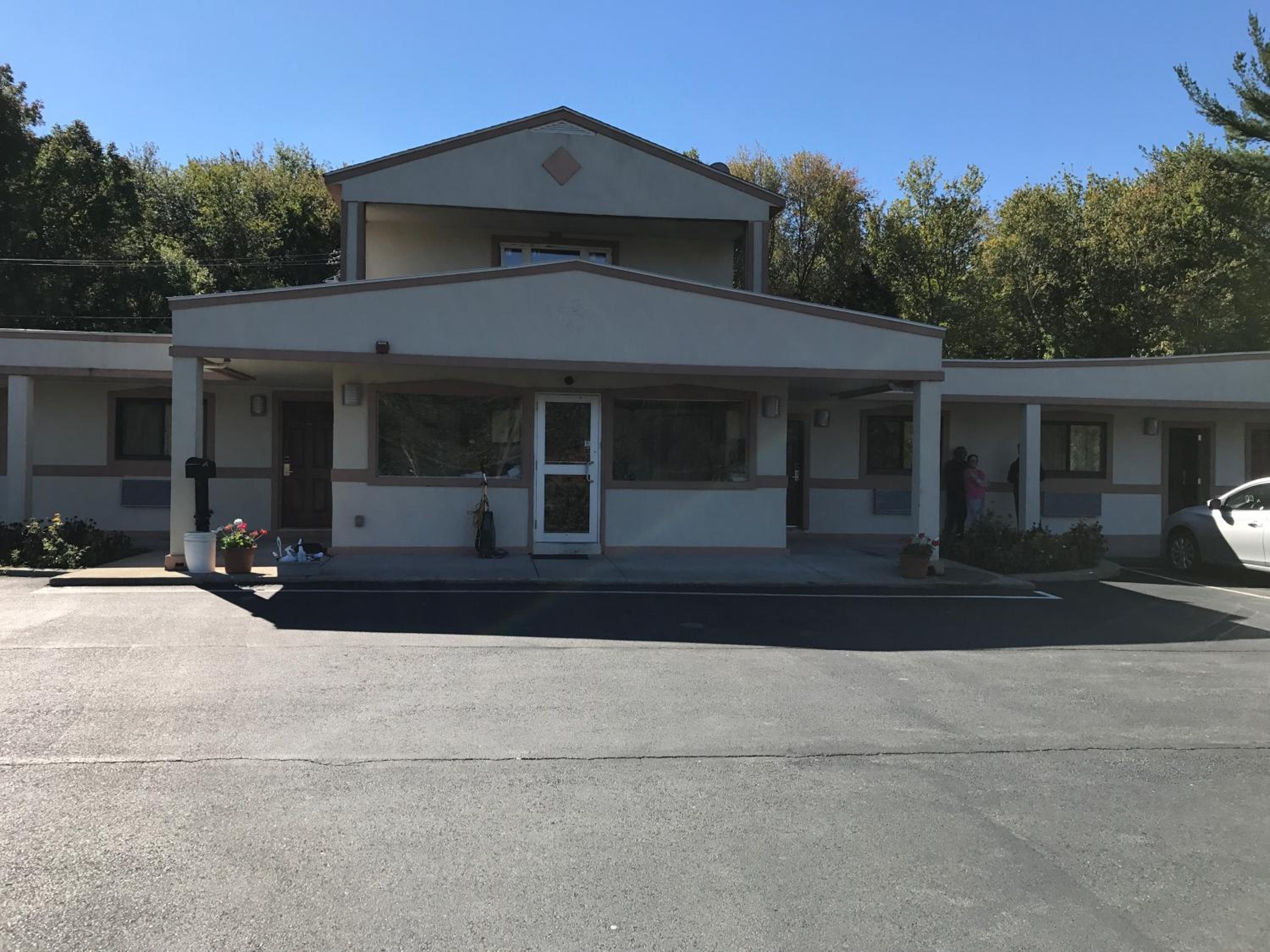 Hotel Skyview Motor Inn