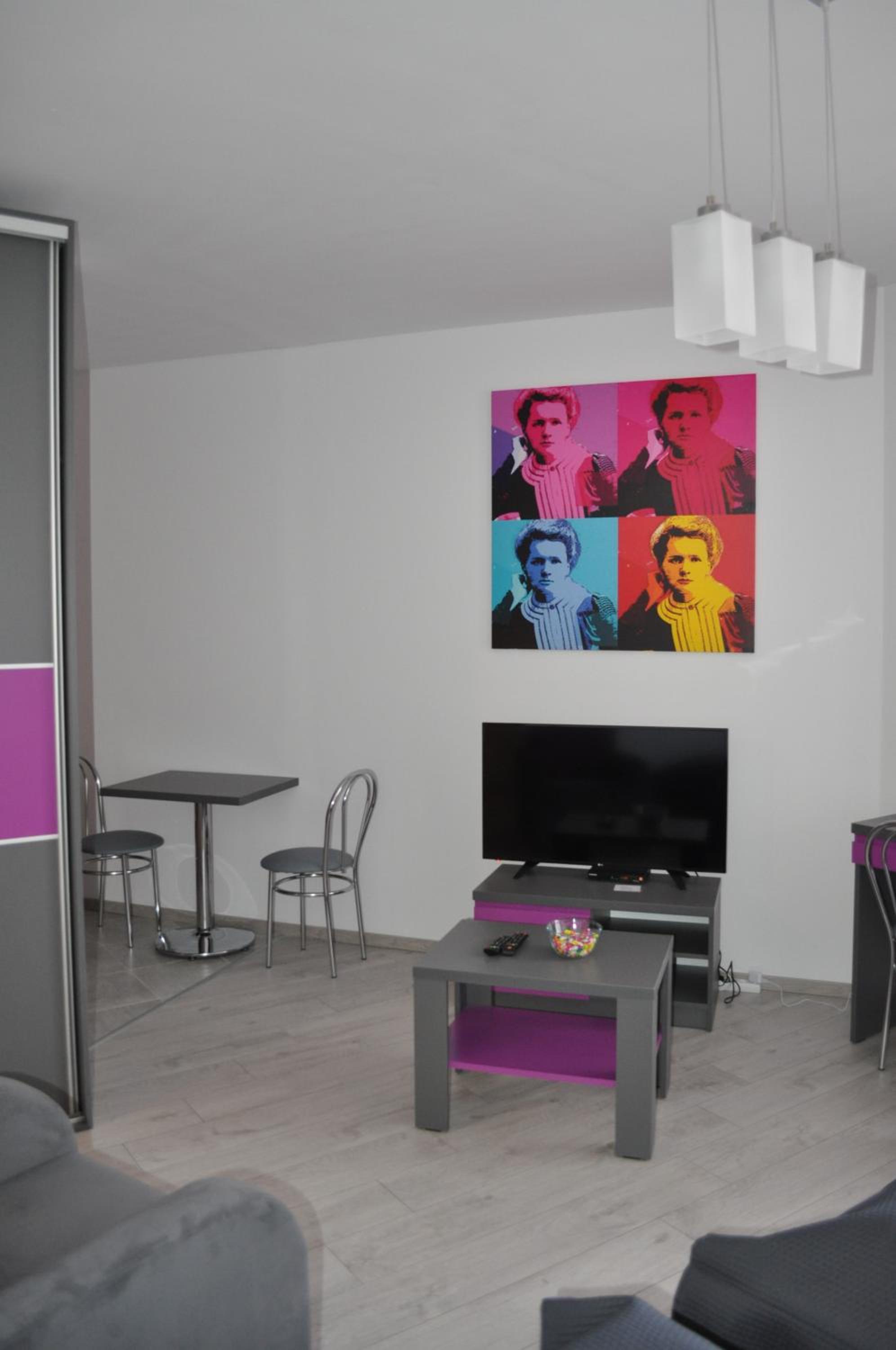 Pop Art Apartments