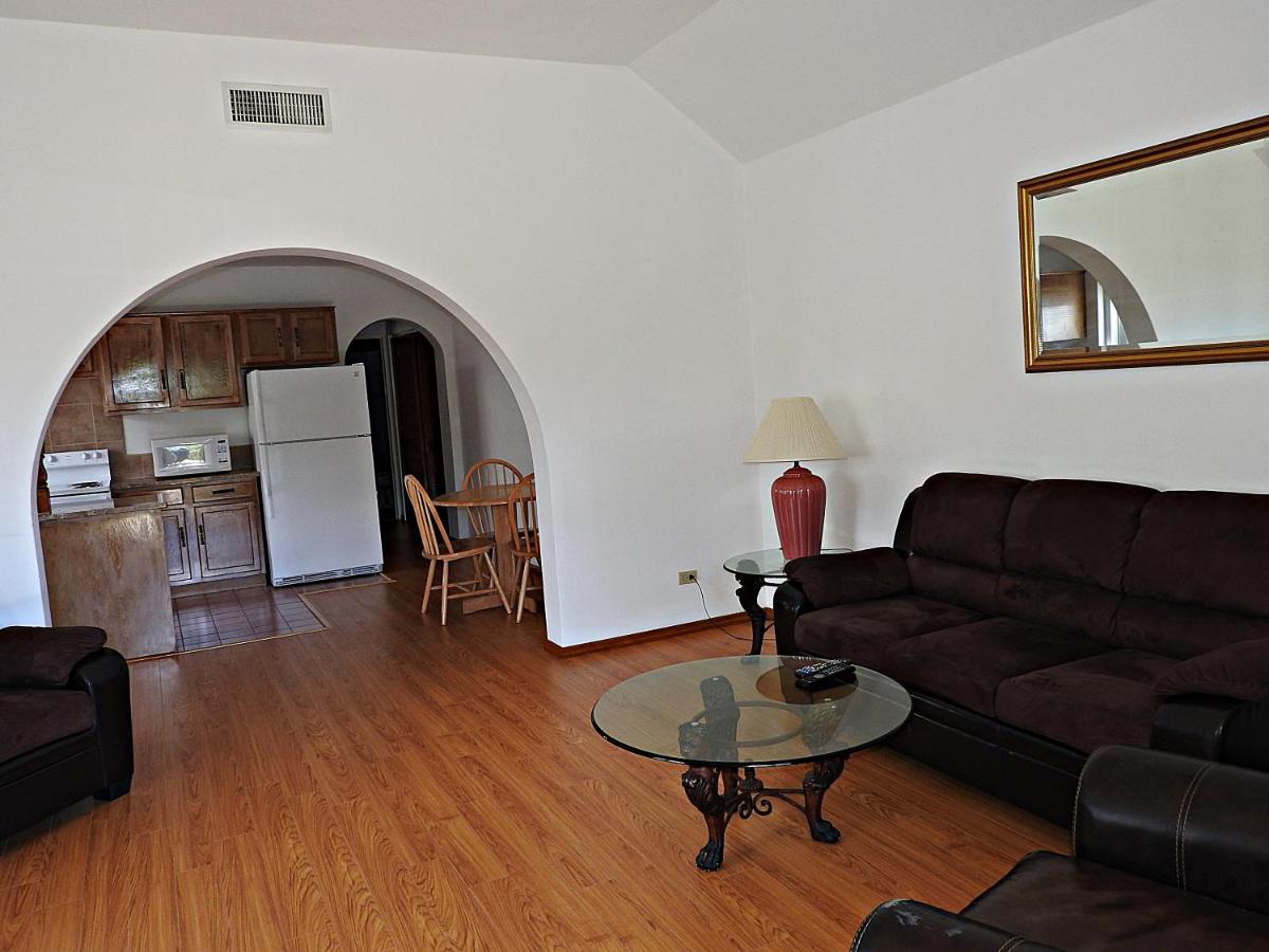 Windsong Guest Apartments - Property Image 38