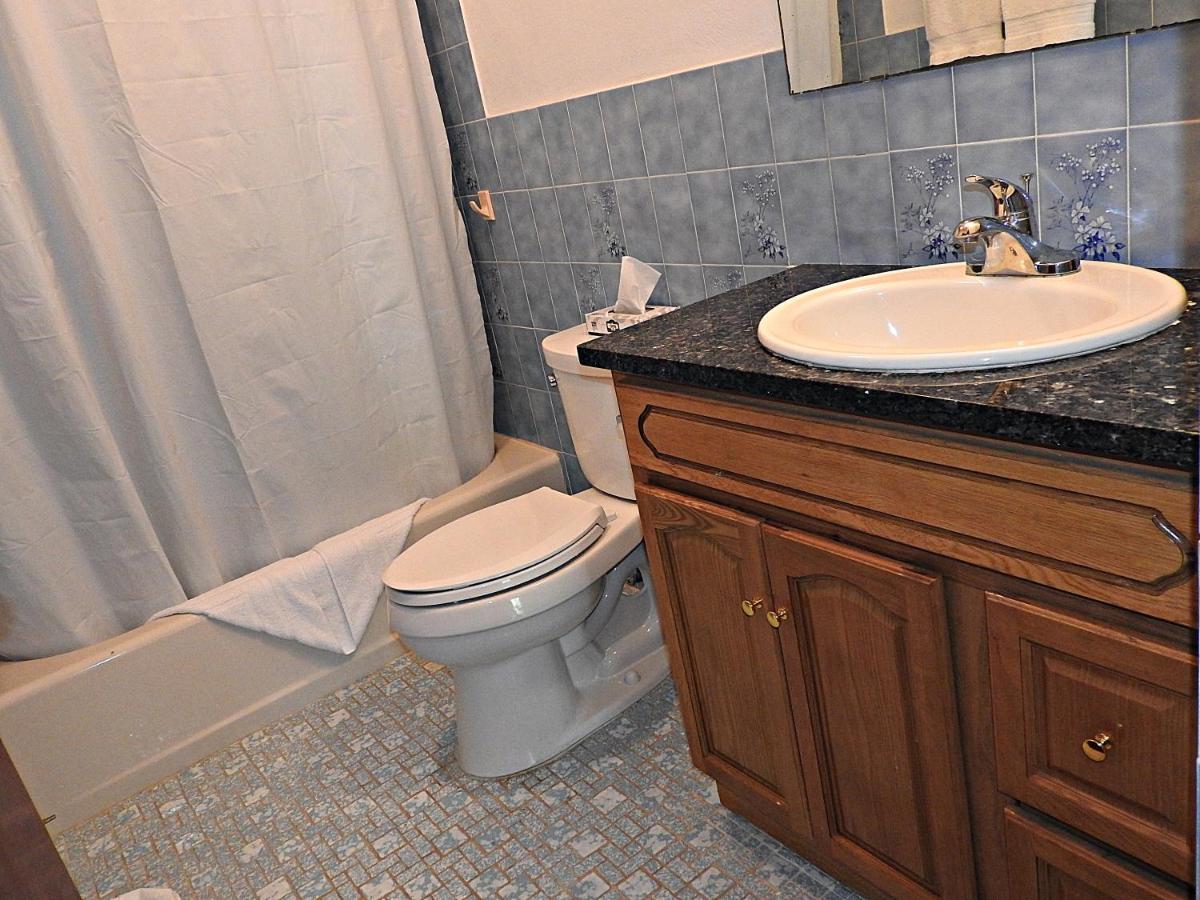 Windsong Guest Apartments - Property Image 44