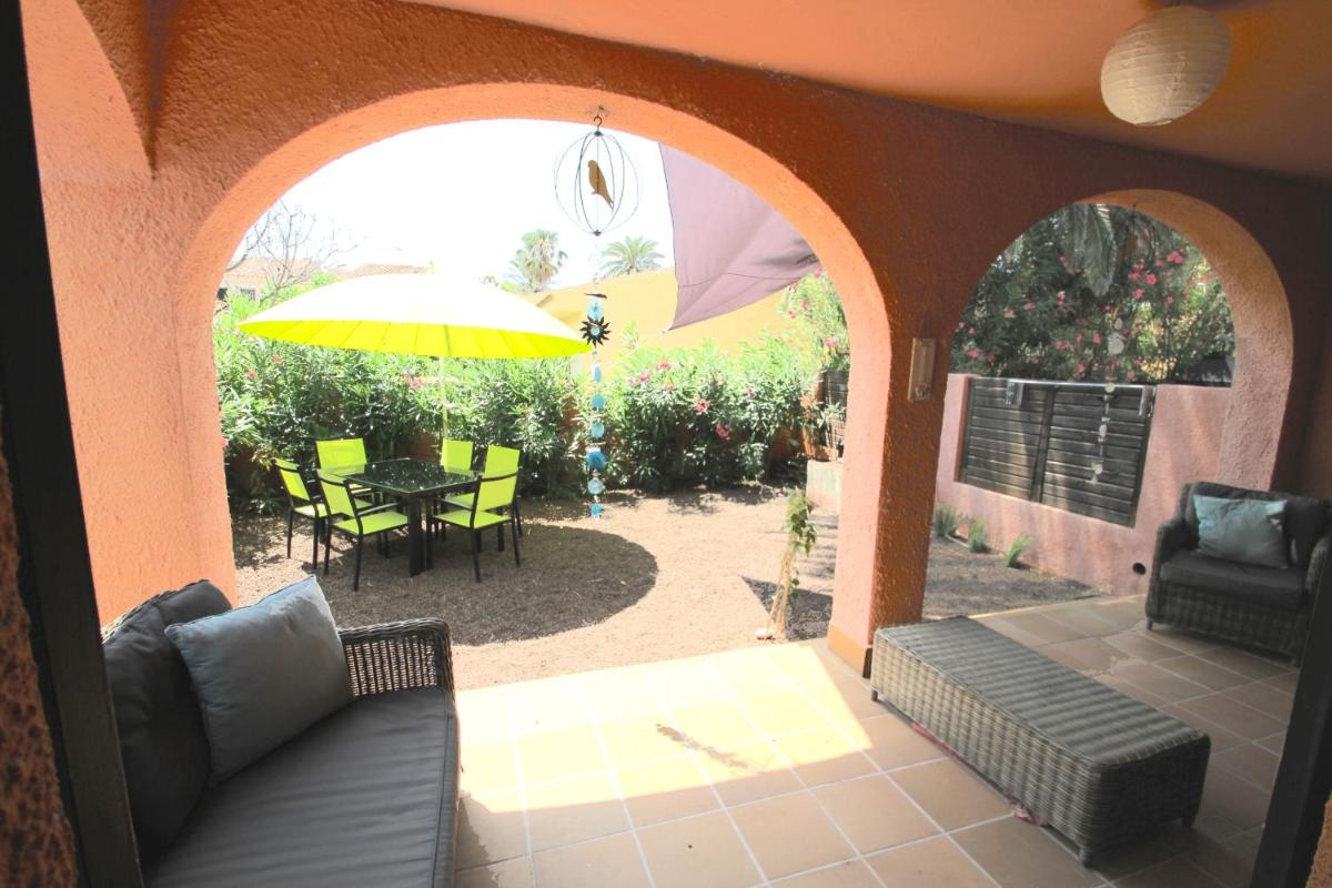 ARENDA Miami Playa Holiday Home Terracota photo 5