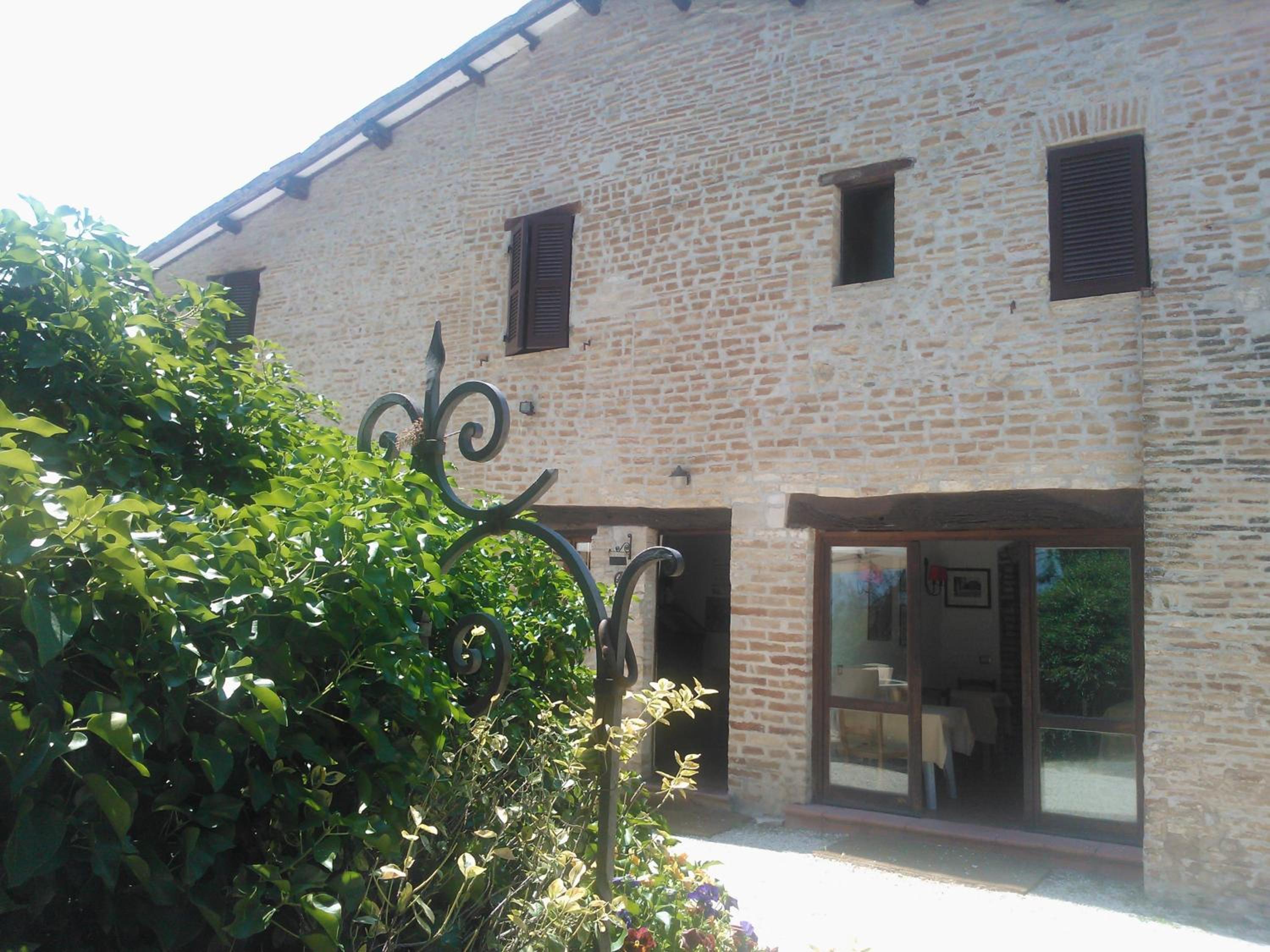 Photo 23