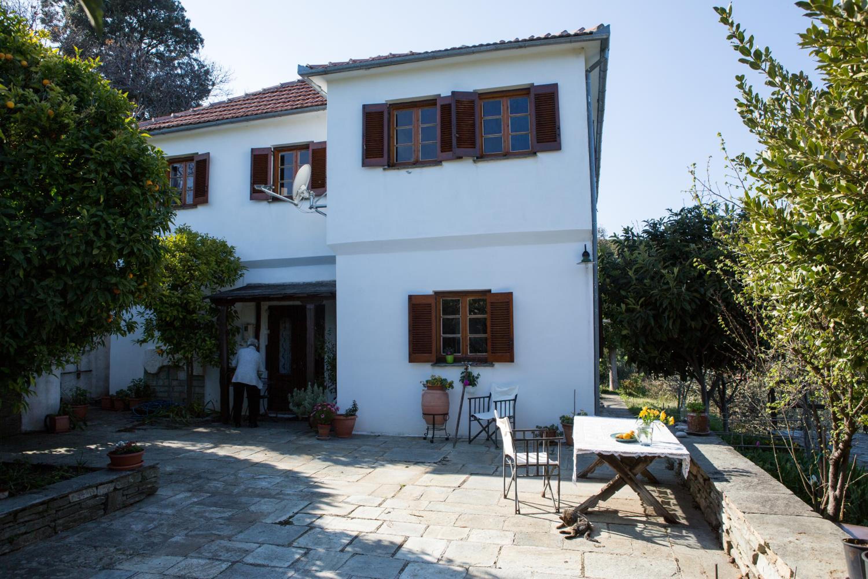 Nightingale Cottage Pelion view 5