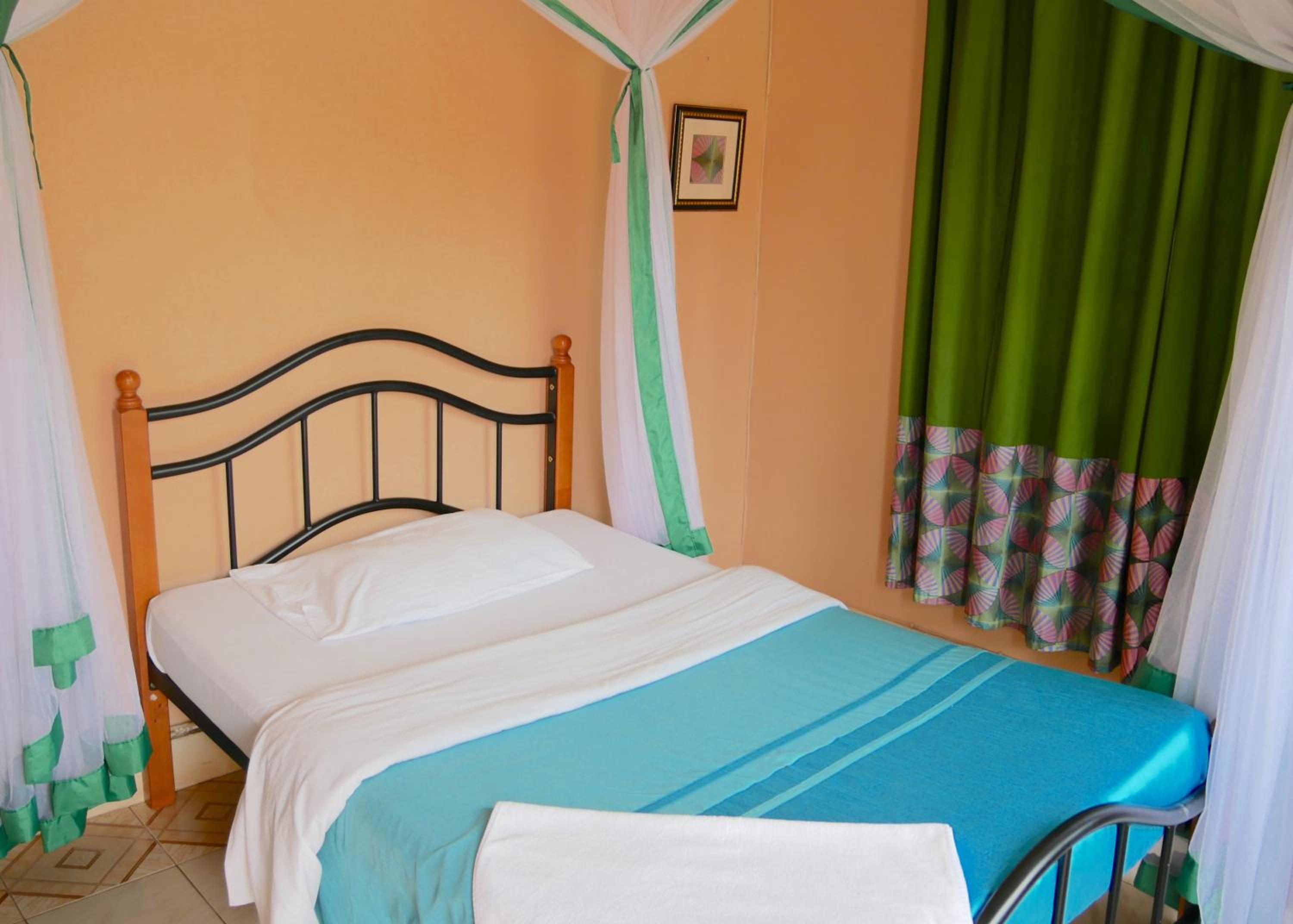 Hotel Acacia City view 5