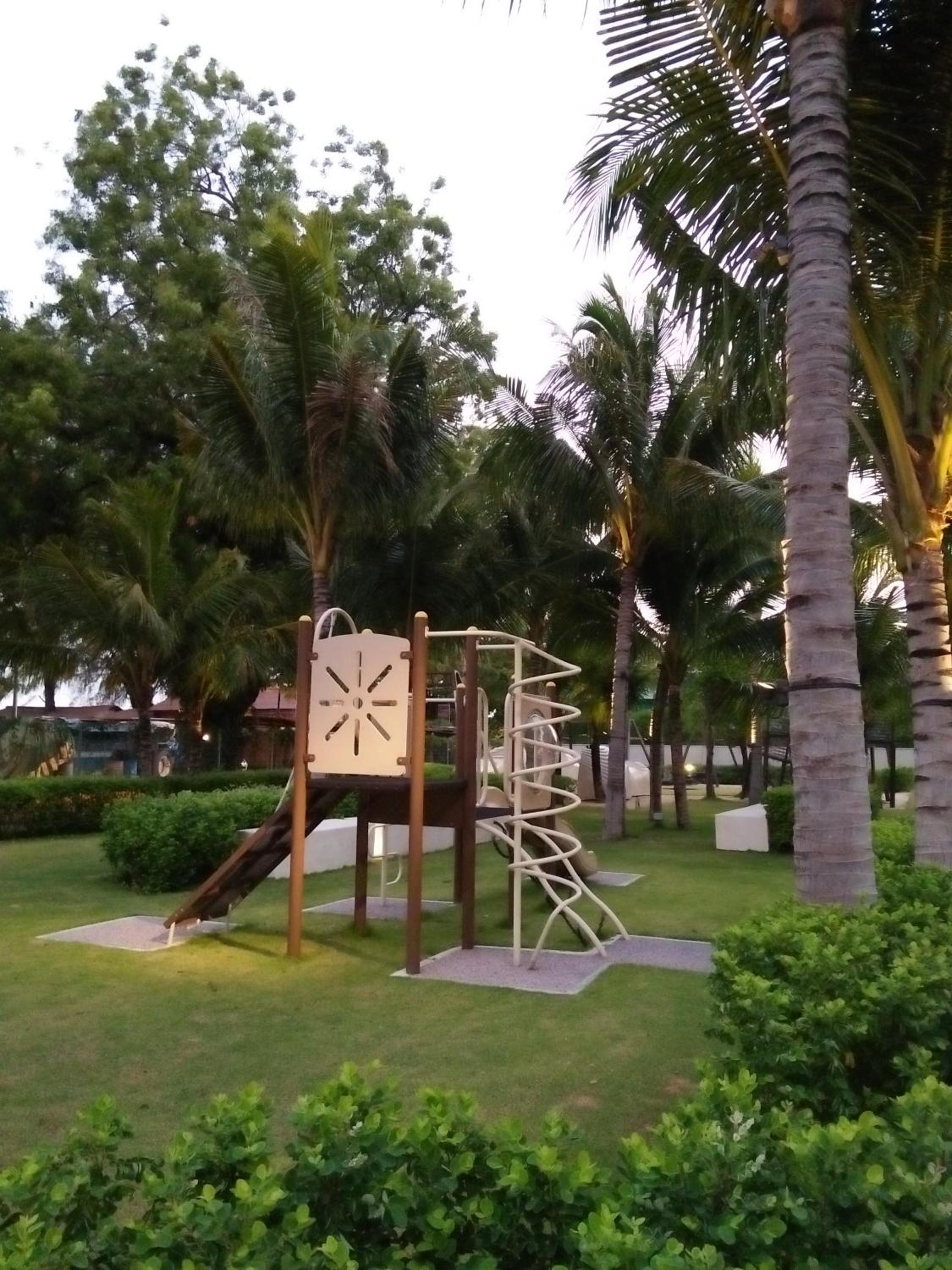 Photo 25