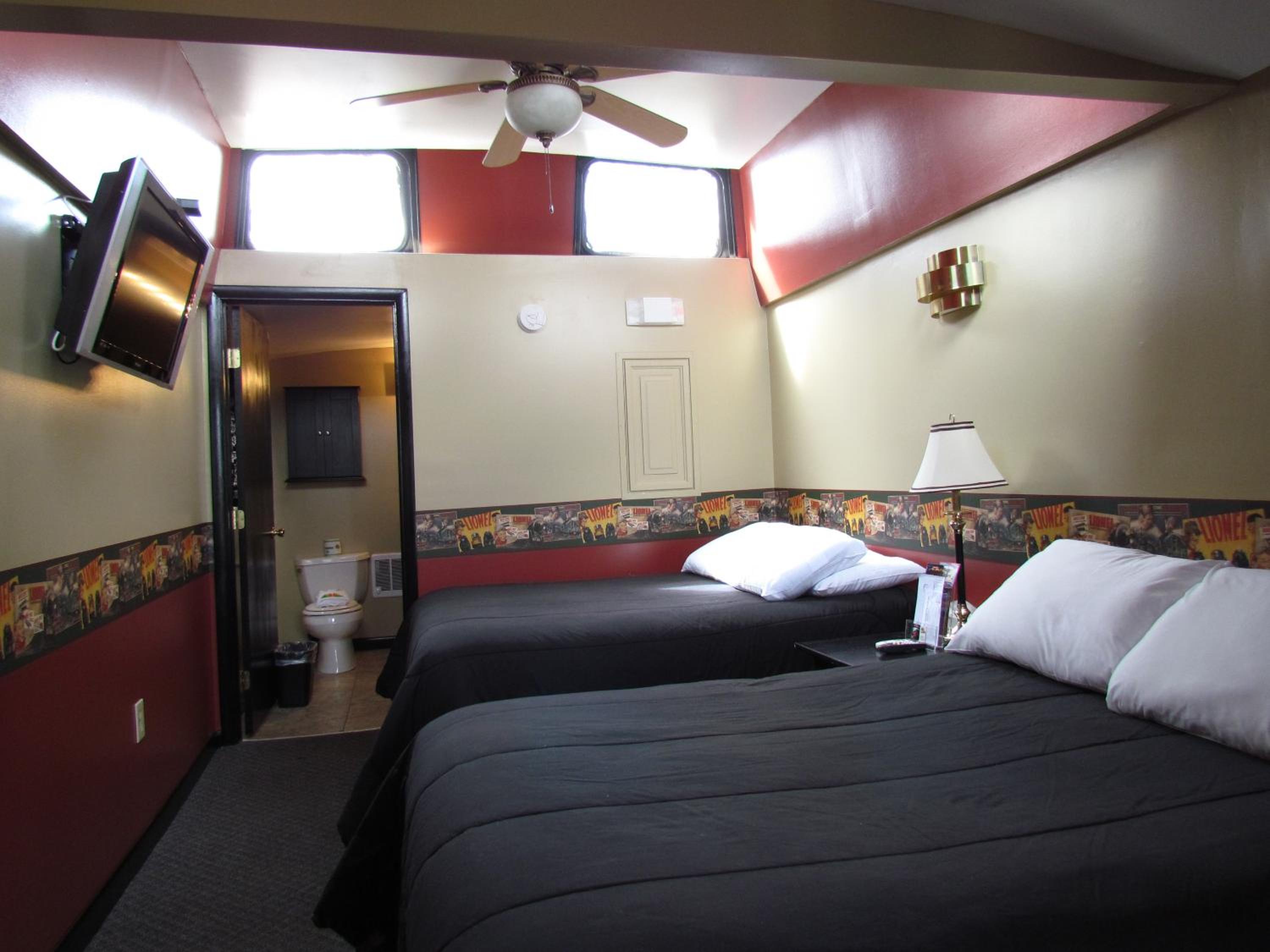 Red Caboose Motel & Restaurant
