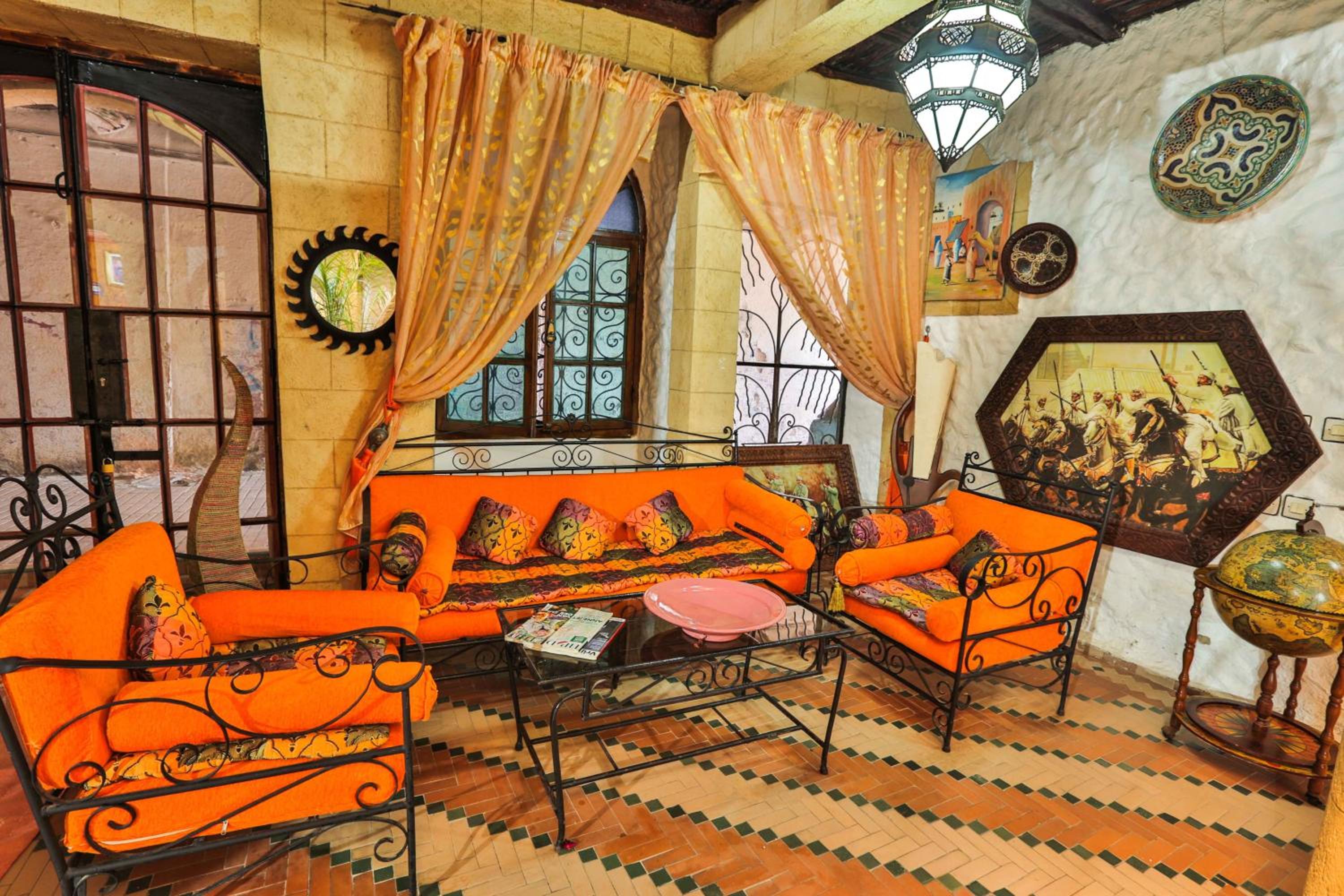 lounge