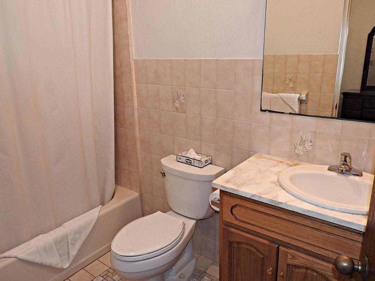 Windsong Guest Apartments - Property Image 85